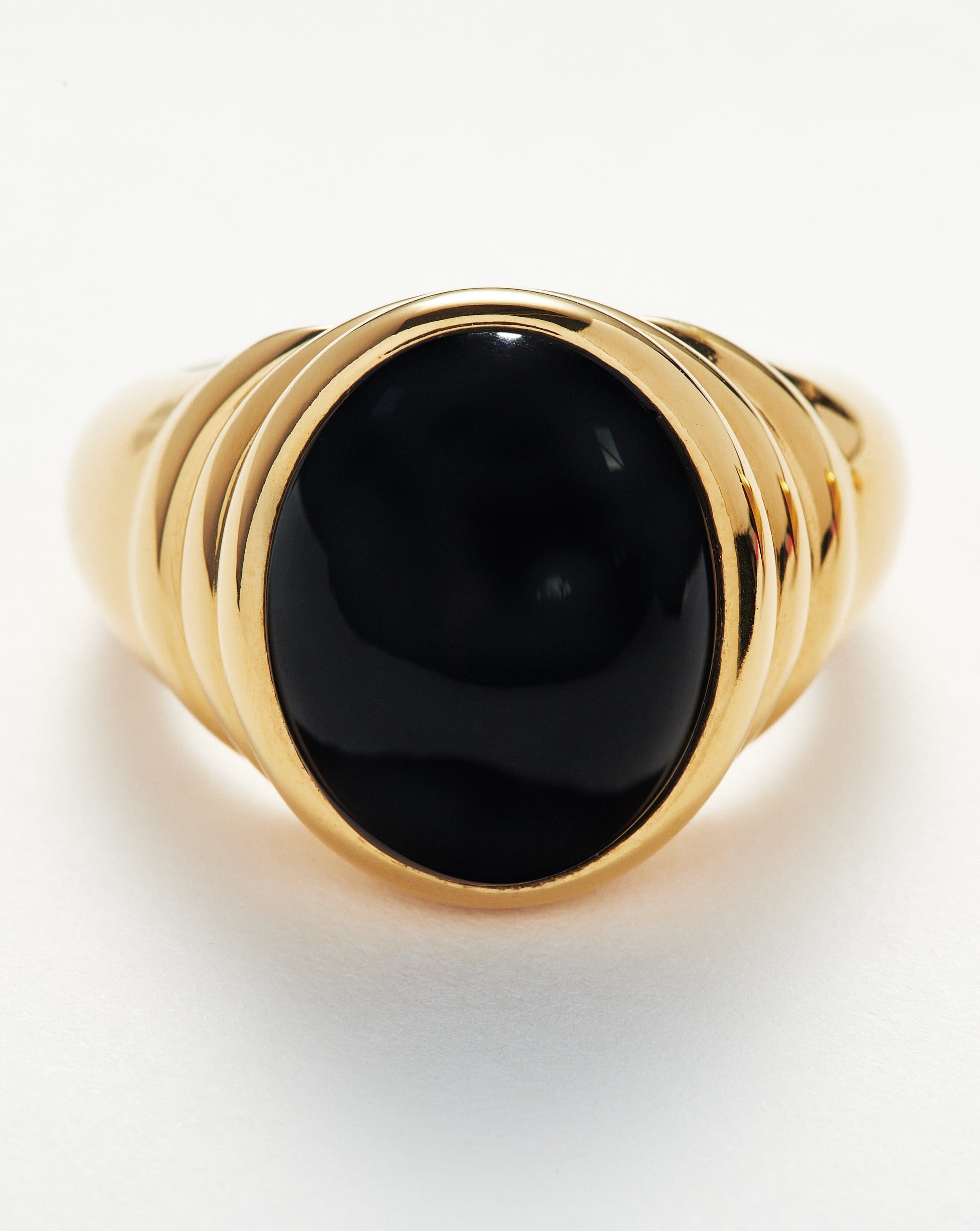 Savi Ridge Oval Gemstone Chunky Ring - 18k Gold Vermeil & Black Onyx Statement Jewelry for Women | Perfect for Parties, Date Nights & Special Occasions