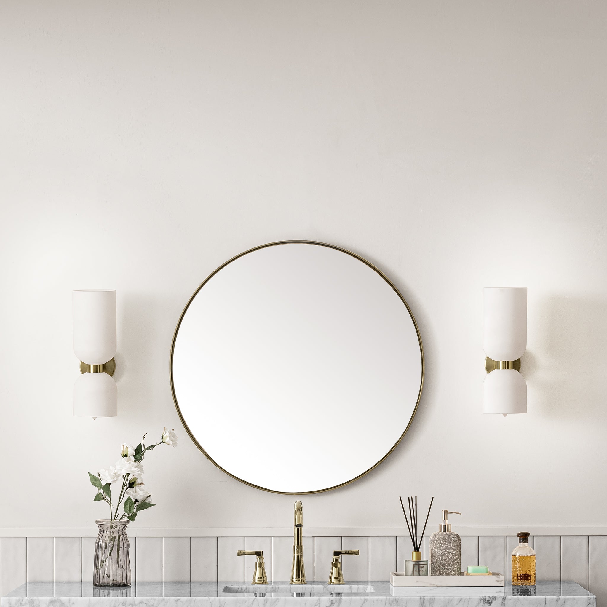 Rohe 30 Inch Round Wall Mirror in Champagne Brass Finish - Perfect for Living Room, Bedroom, or Bathroom Decor