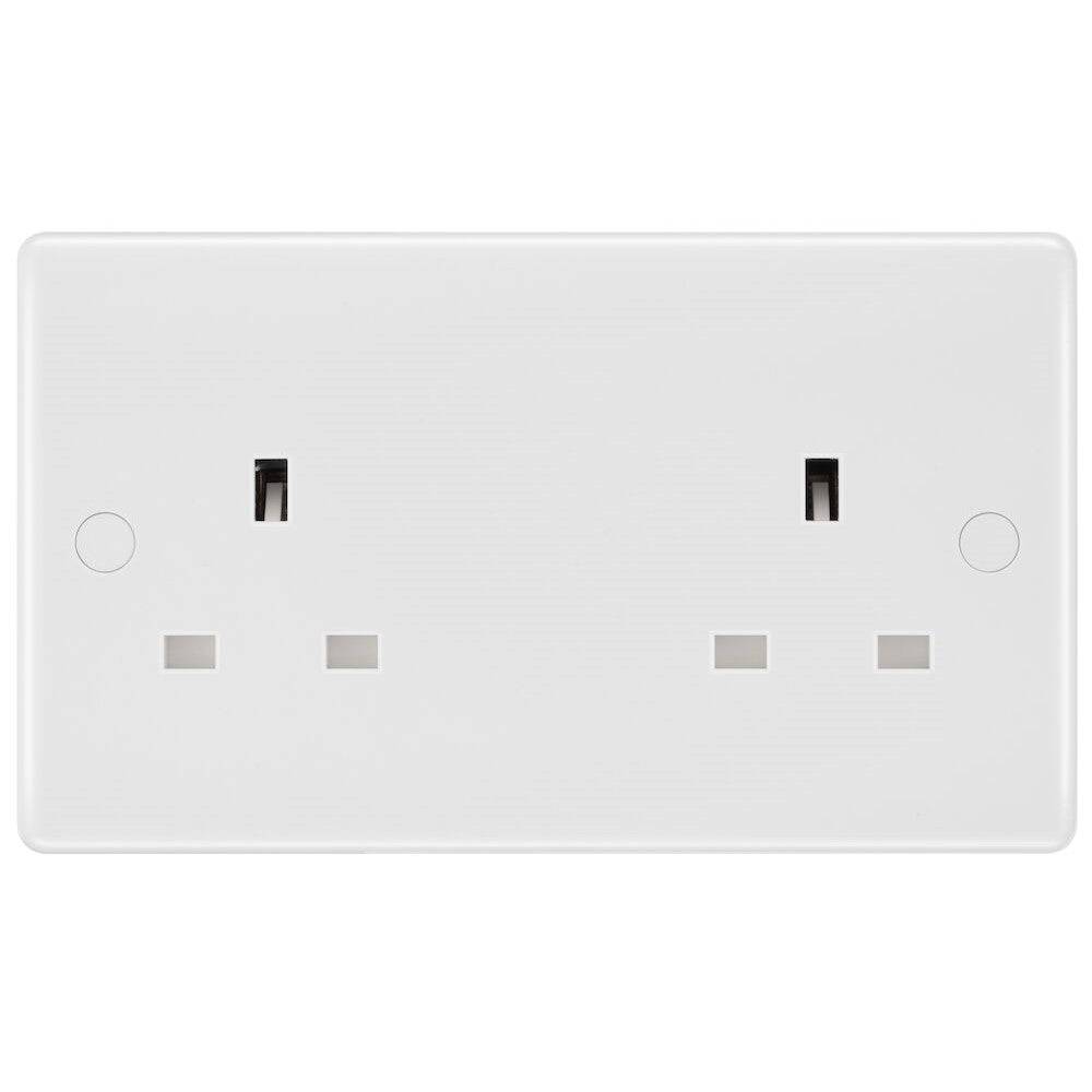 BG White Moulded 13A Unswitched Double Socket 824 - UK Standard Electrical Outlet for Home & Office Use - Perfect for Bedrooms, Kitchens and Workspaces