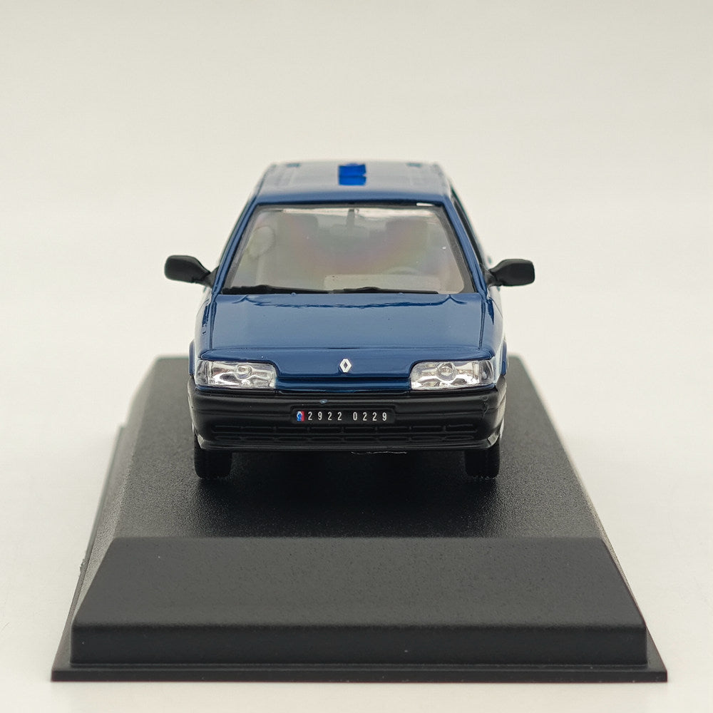 1/43 Scale Norev Renault 21 Nevada 1992 Gendarmerie France Diecast Model Car - Blue Police Vehicle Collectible for Display & French Car Enthusiasts - Perfect for Collectors, Model Showcases & Vintage Police Car Displays