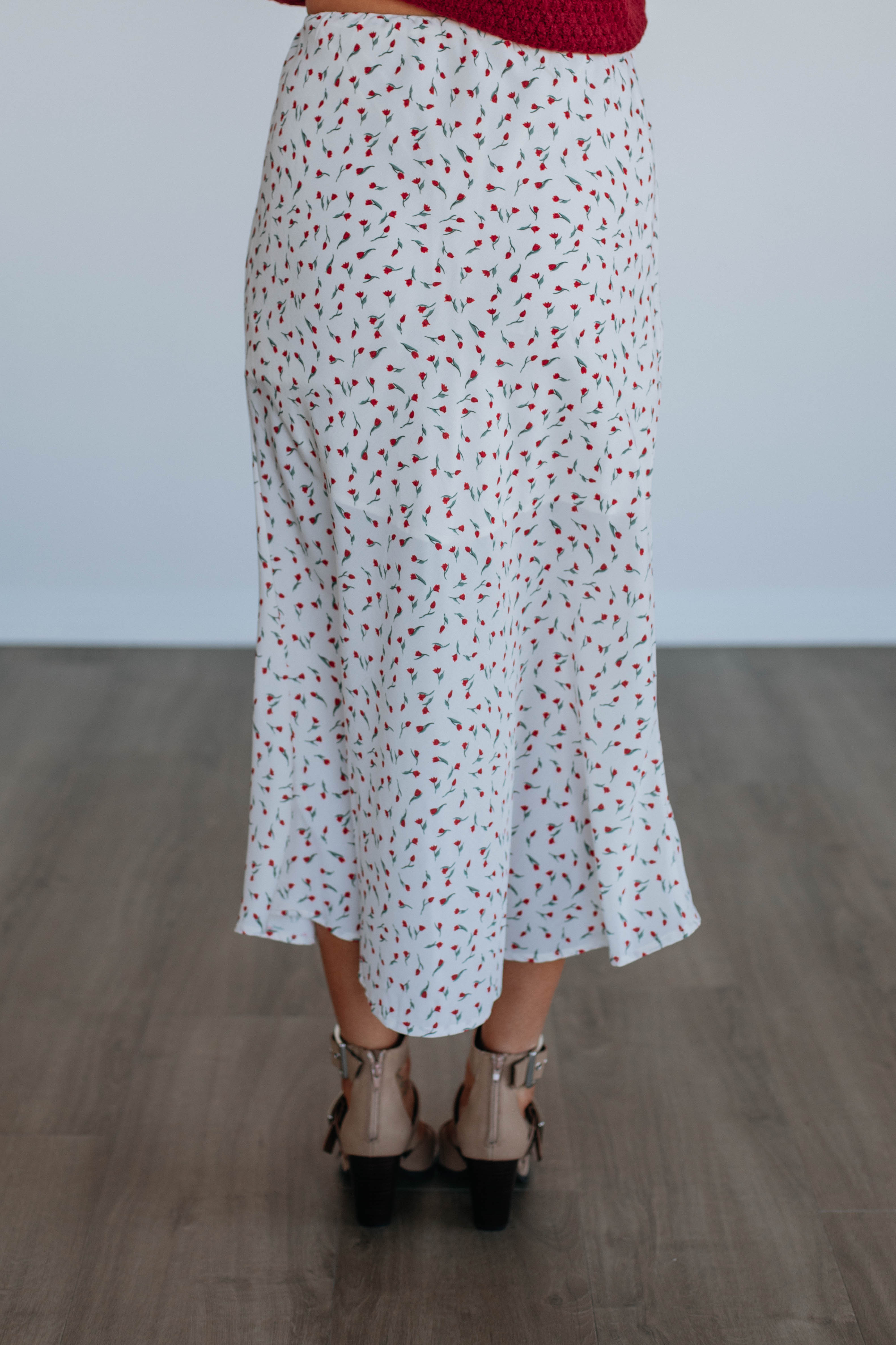 Avianna Floral Skirt for Women - Summer Boho Maxi Skirt with Pockets, Lightweight Flowy Beach Skirt - Perfect for Vacation, Beach, Music Festivals and Casual Outings