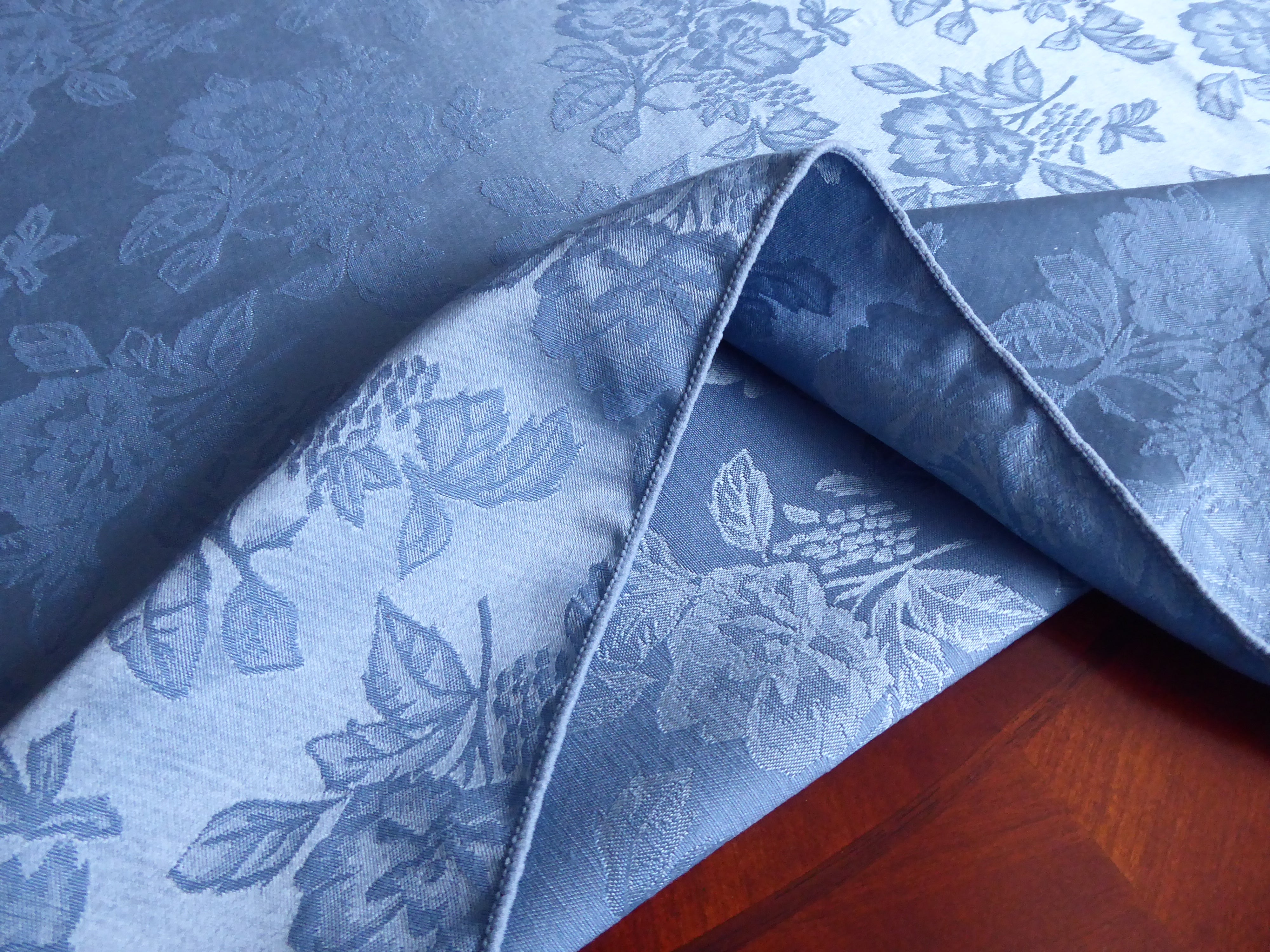 Blue Floral Damask Tablecloth 70x52 Inches - Silky Smooth Dining Table Cover for Elegant Dinner Parties, Tea Parties & Special Occasions
