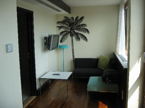 Tropical Palm Tree Wall Decal - Coconut Sticker for Bedroom, Bathroom & Nursery Decor (Black)