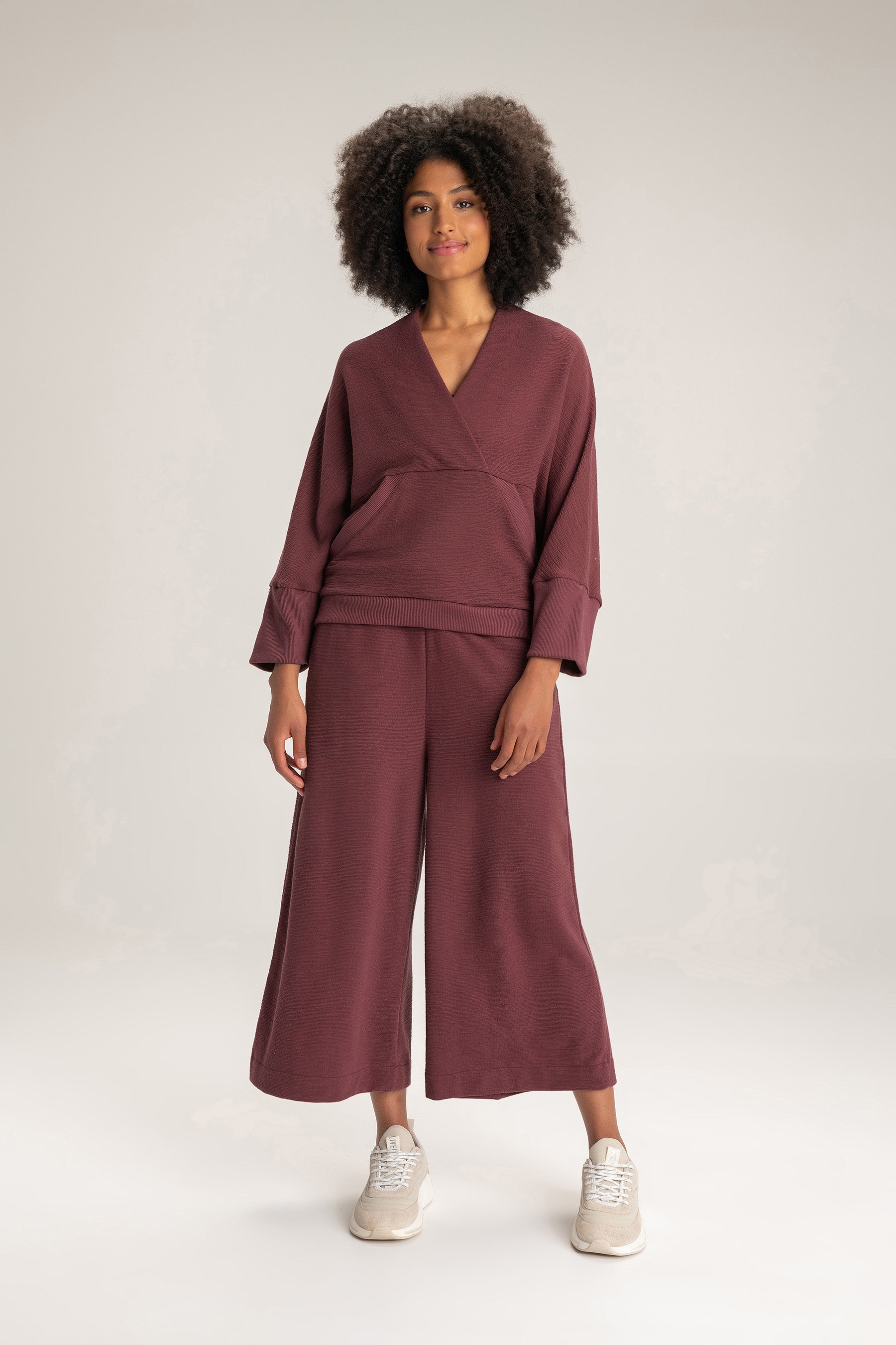 Stylish Pixie Cropped Pants for Women - High Waisted Casual Ankle Pants - Perfect for Work, Office & Everyday Wear