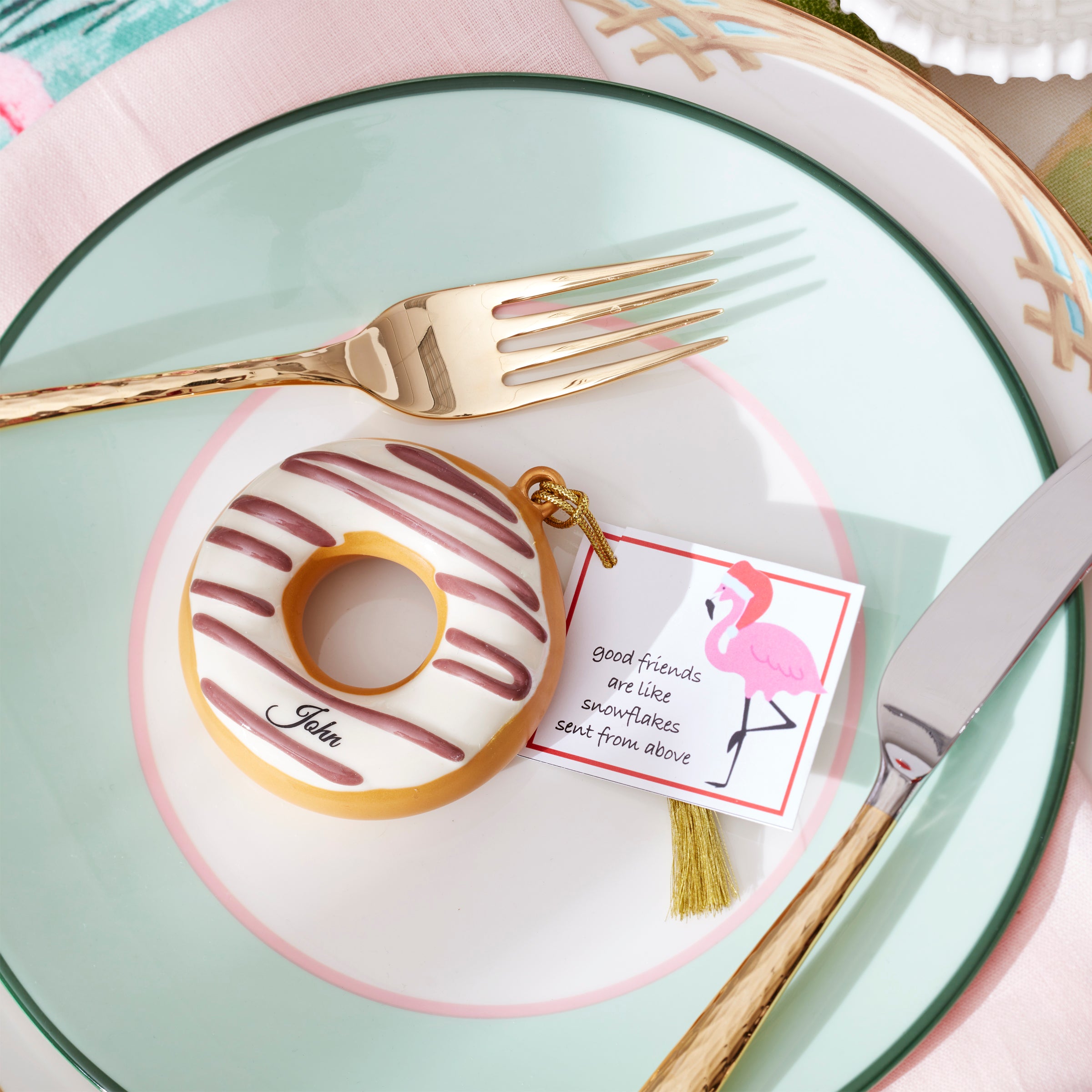 Vibrant Green and Pink Dinner Plates Set of 4 - Durable Ceramic Plates for Everyday Dining, Parties & Home Decor