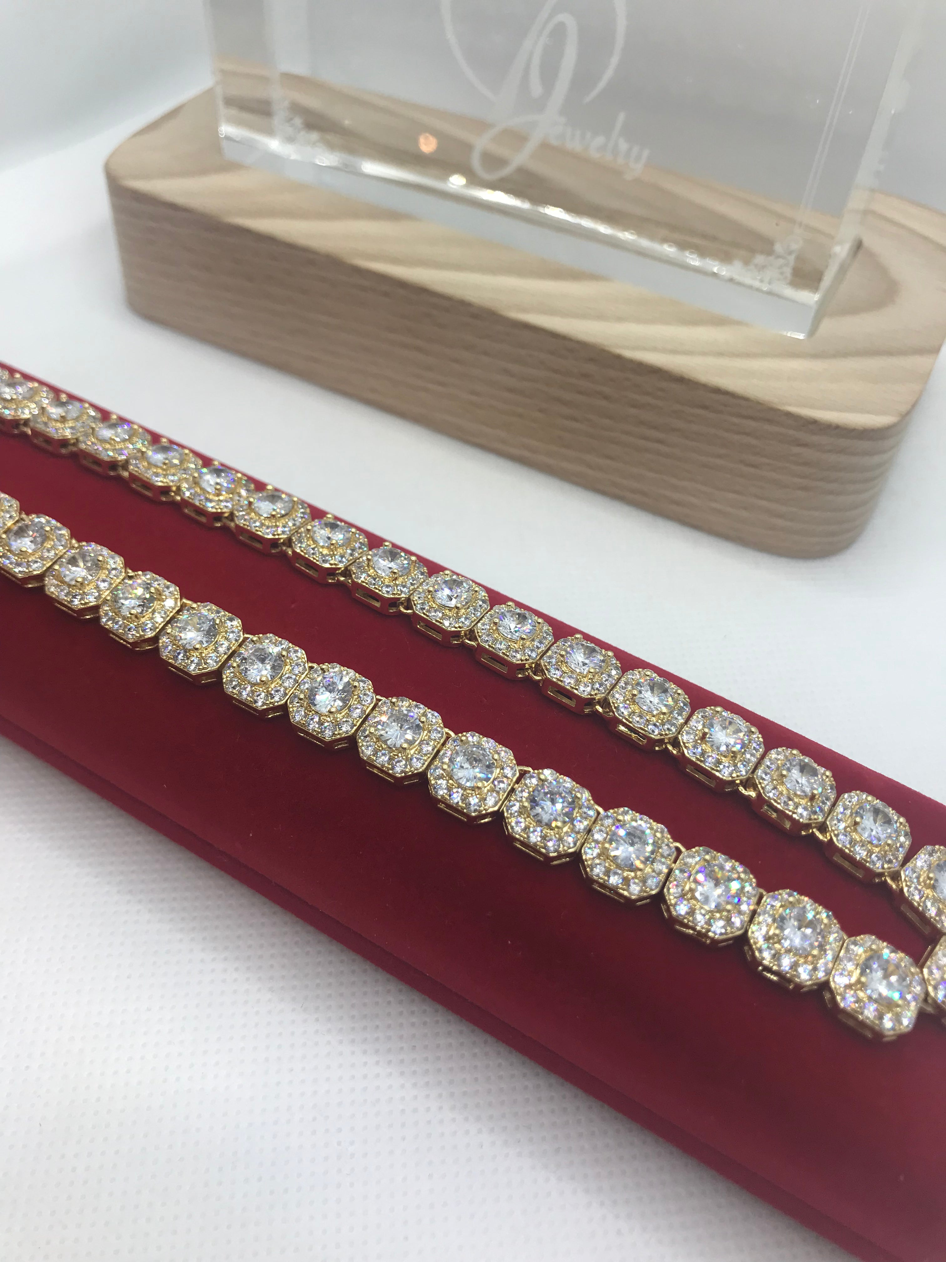 Iced Out Box Chain Necklace for Men - Luxury Hip Hop Jewelry - Perfect for Parties, Gifts & Streetwear Fashion