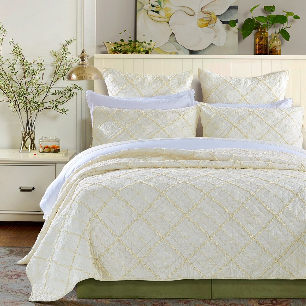 Luxury Calla Angel Diamond Applique Pure Cotton Voile Quilt King Size Ivory - Elegant Bedding for Master Bedroom, Guest Room & Hotel Decor