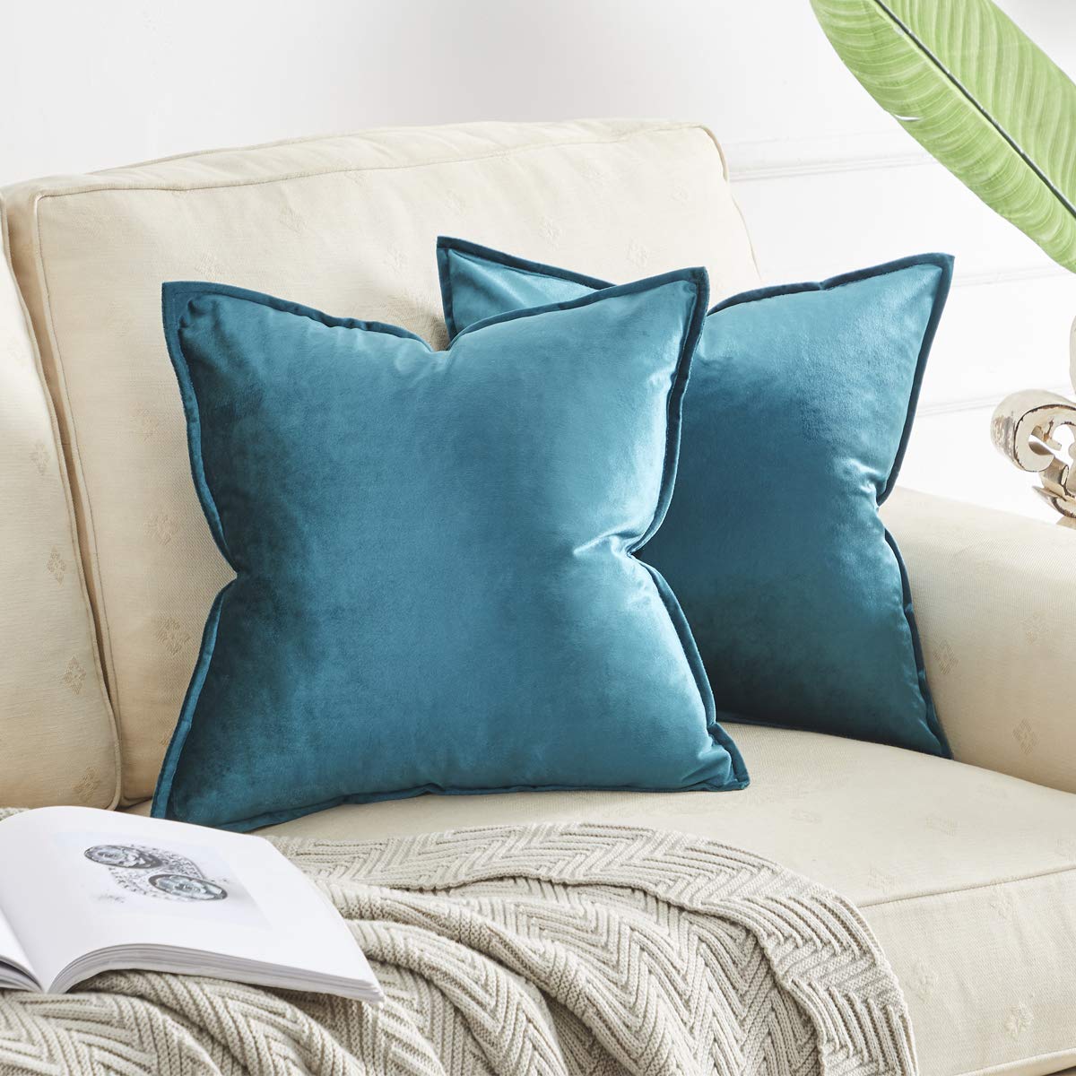 GIGIZAZA Velvet Decorative Throw Pillow Covers 20x20 Inches, Peacock Blue Square Couch Sofa Pillow Covers Set of 2 - Soft Luxury Home Decor for Living Room, Bedroom & Office