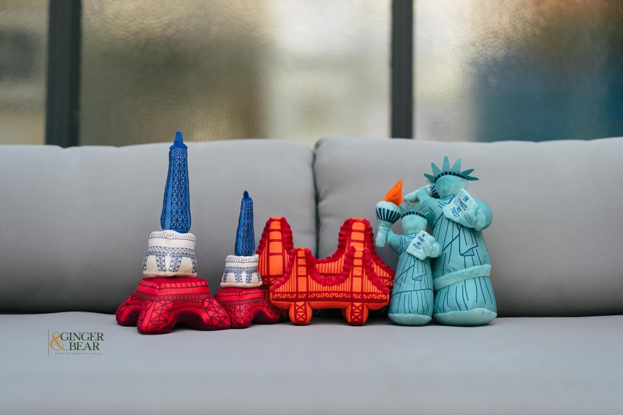 P.L.A.Y. Totally Touristy Squeaky Plush Dog Toy - Golden Gate Bridge Design | Durable & Fun Chew Toy for Small & Medium Dogs | Perfect for Playtime, Training & Travel