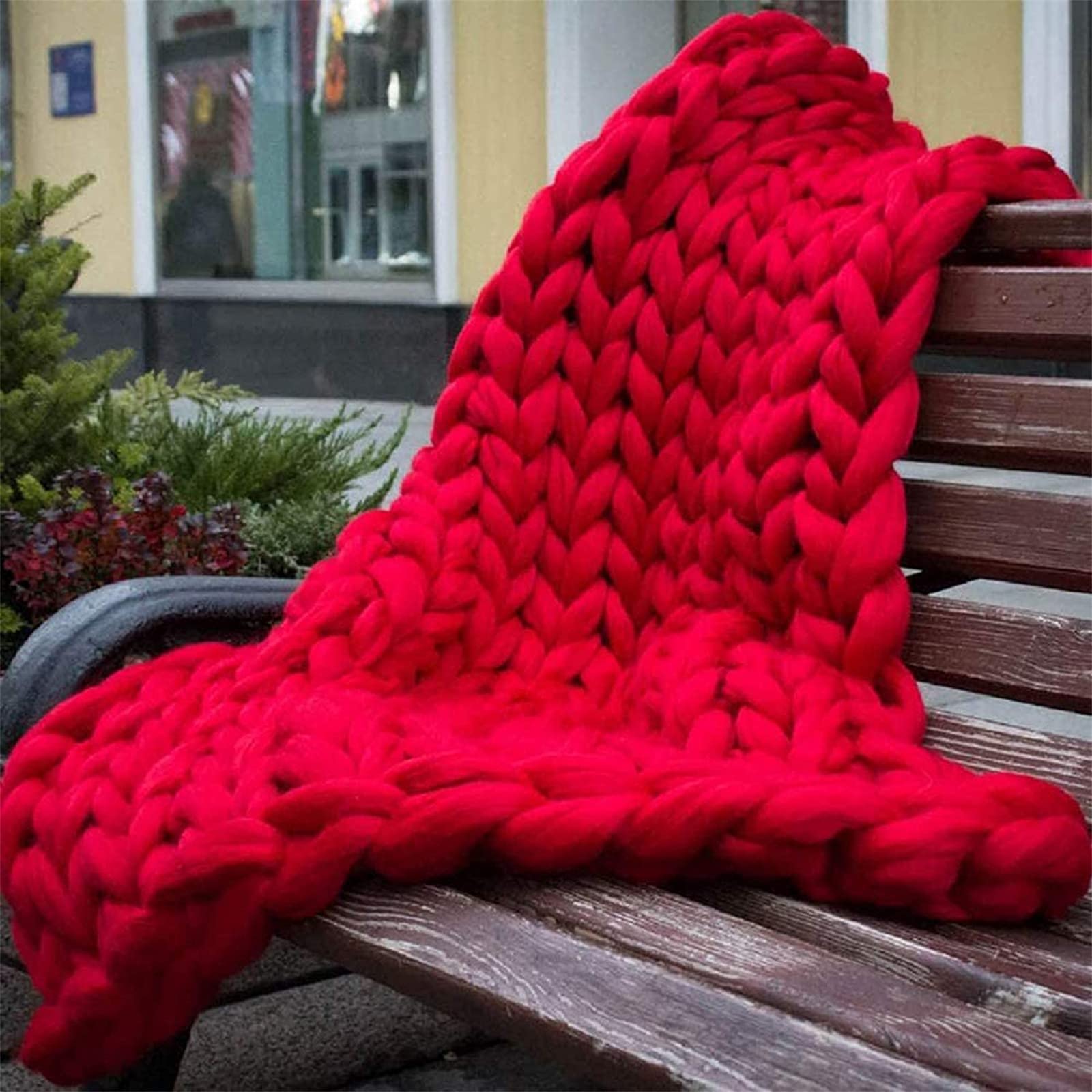 Chunky Knit Wool Throw Blanket - Soft, Warm & Cozy Oversized 100x150cm Red Blanket for Couch, Sofa, Bed & Home Decor - Perfect for Living Room, Yoga & Winter Snuggles