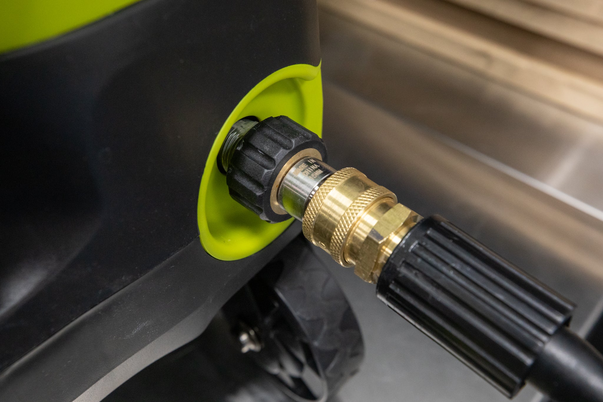 Stainless Steel M22 Female (15mm) to 3/8 Quick Disconnect Plug Adapter - Perfect for Hydraulic Systems, Pneumatic Tools, and Industrial Equipment Connections