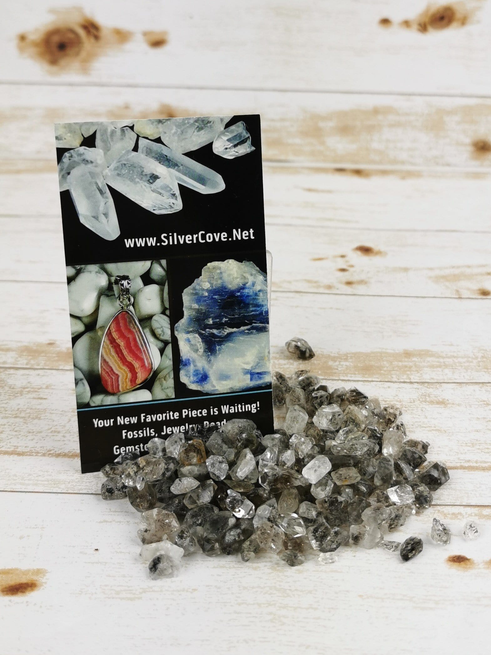 7pc Small Petroleum Quartz Crystal Set - Natural Healing Stones for Meditation, Reiki & Energy Balancing - Perfect for Home Decor, Spiritual Gifts & Crystal Therapy