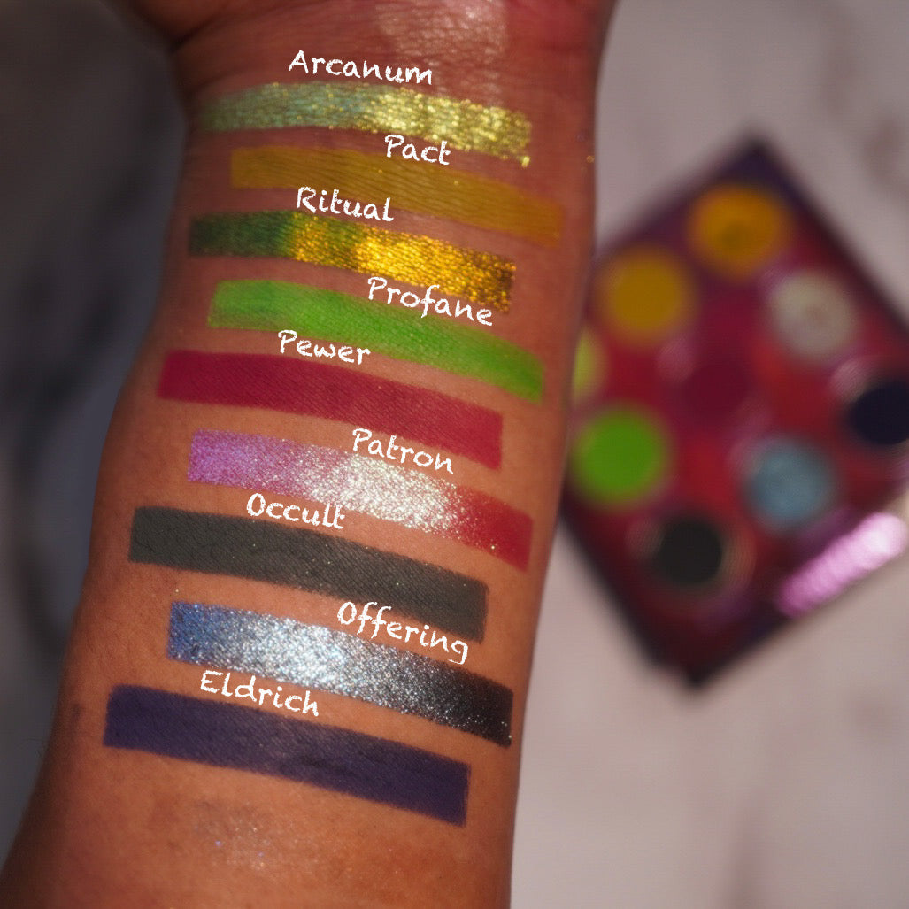 Warlock Eyeshadow Palette - 12 Highly Pigmented Matte & Shimmer Shades for Professional Makeup | Perfect for Halloween, Cosplay & Night Out Looks