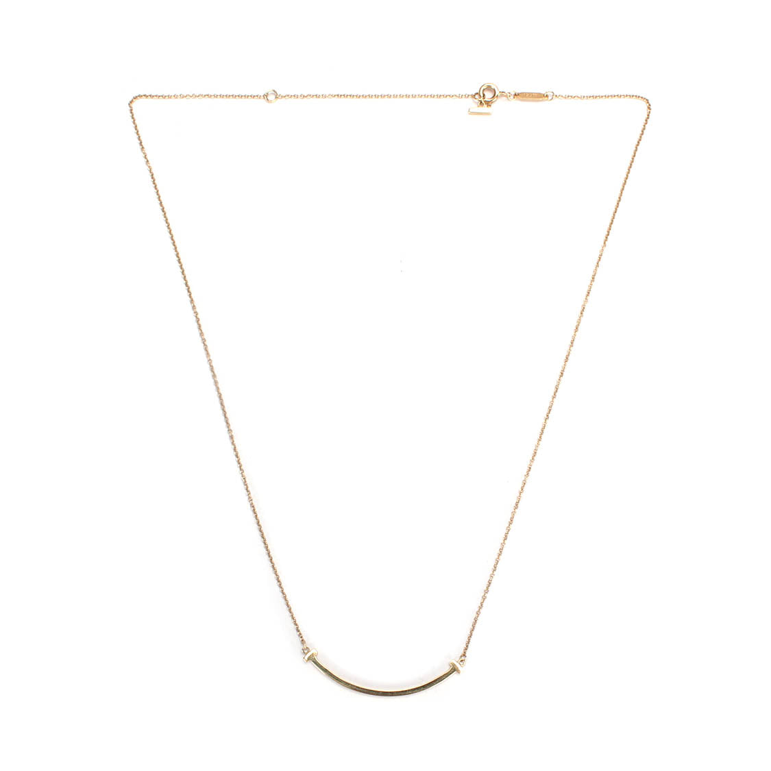 18K Gold Smile Pendant Necklace for Women - Elegant Layering Jewelry Gift for Birthday, Anniversary & Valentine's Day - Perfect for Everyday Wear & Special Occasions