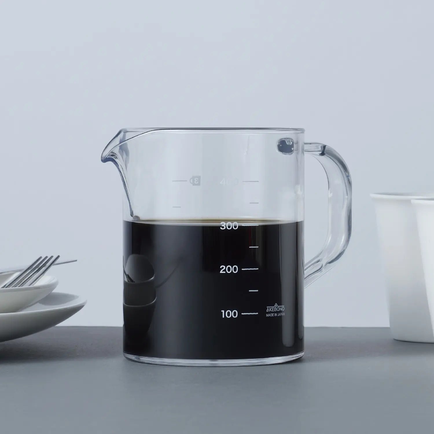 Akebono Unbreakable Coffee Server - BPA-Free Polyester Resin Carafe with Heat-Resistant Handle - Perfect for Home, Office & Restaurant Use