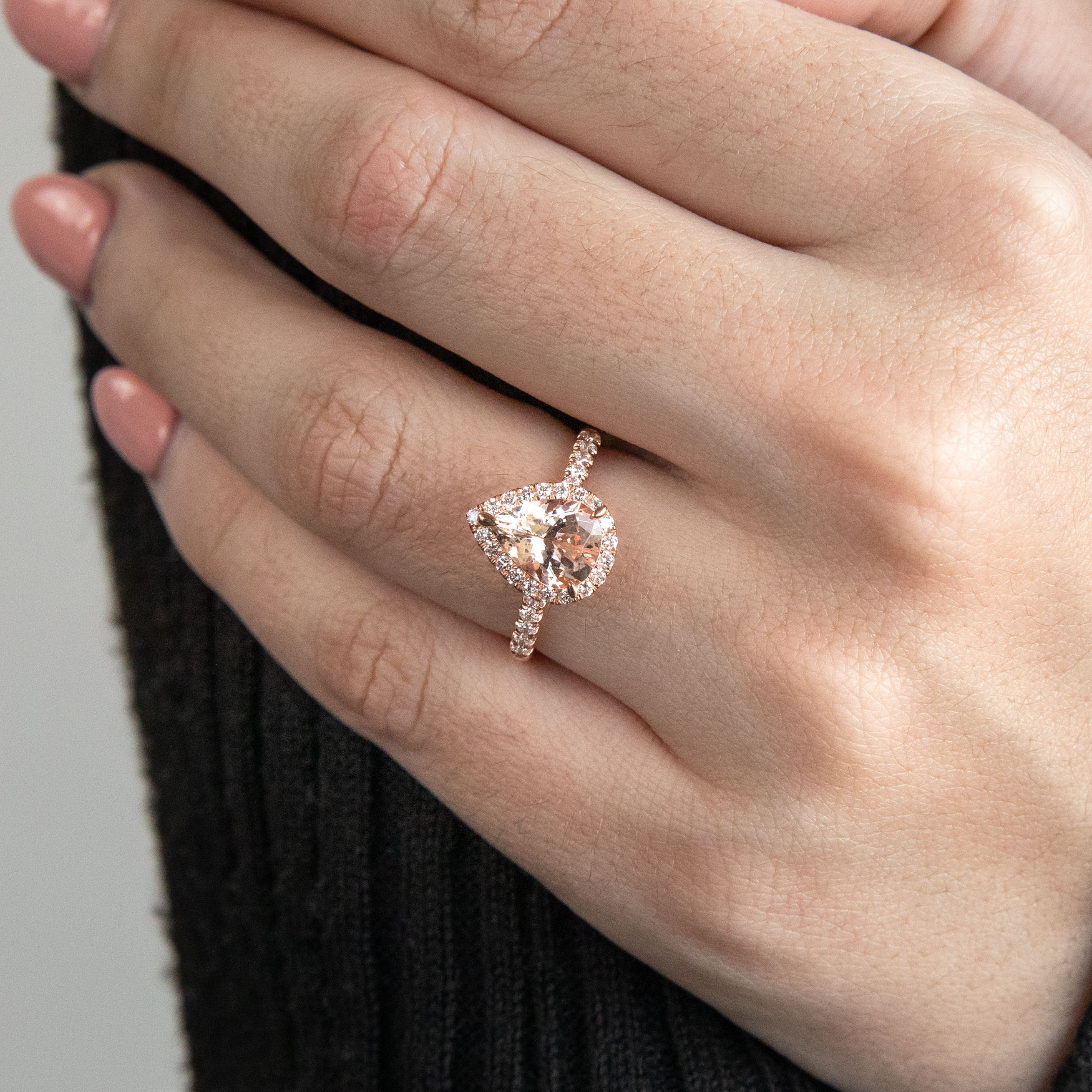 9ct Rose Gold 1.50 Carat Morganite & 0.30 Carat Diamond Engagement Ring - Perfect for Proposals, Anniversaries & Special Occasions