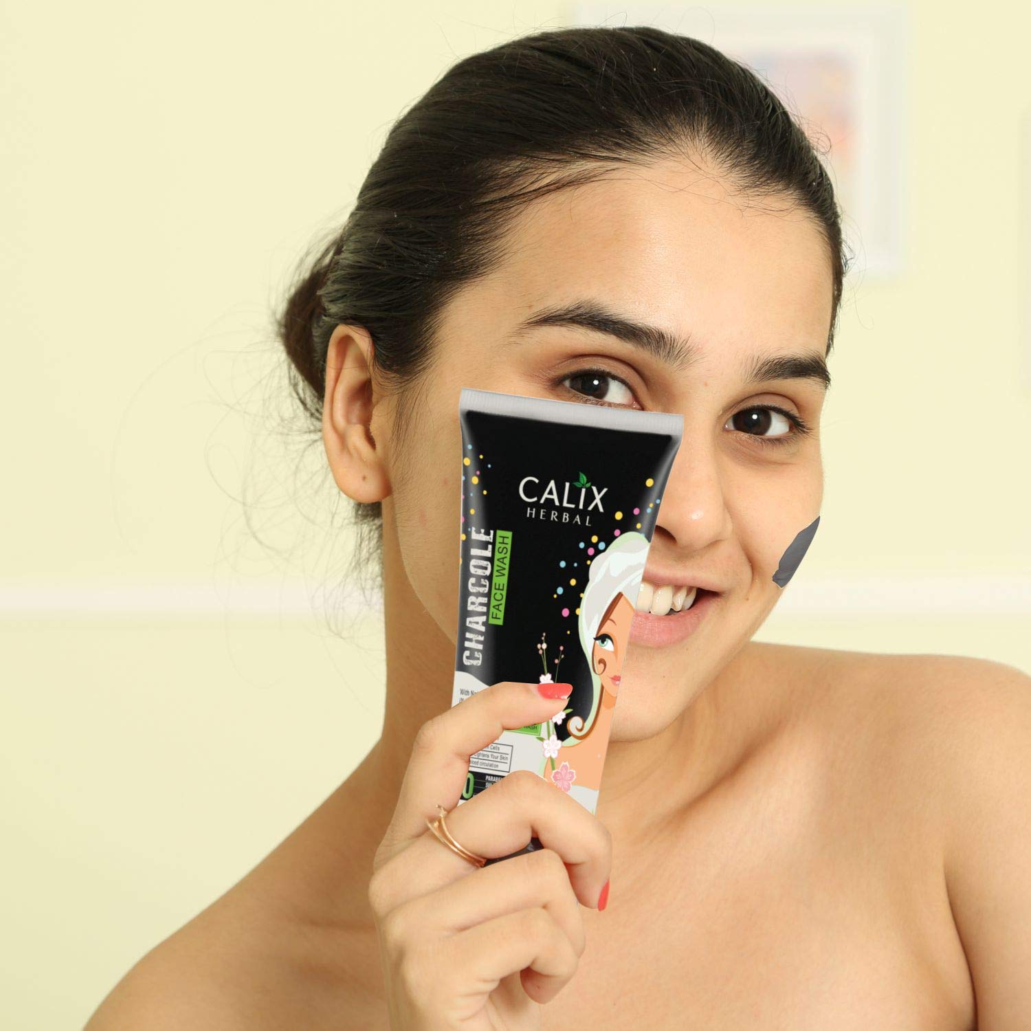 Calix Herbal Organic & Ayurvedic Charcoal Face Wash - Anti-Pollution, Exfoliating & Brightening Formula for Oily to Normal Skin | Oil Control & Acne Treatment | 100ml | Perfect for Daily Cleansing & Detoxifying Skin Routine