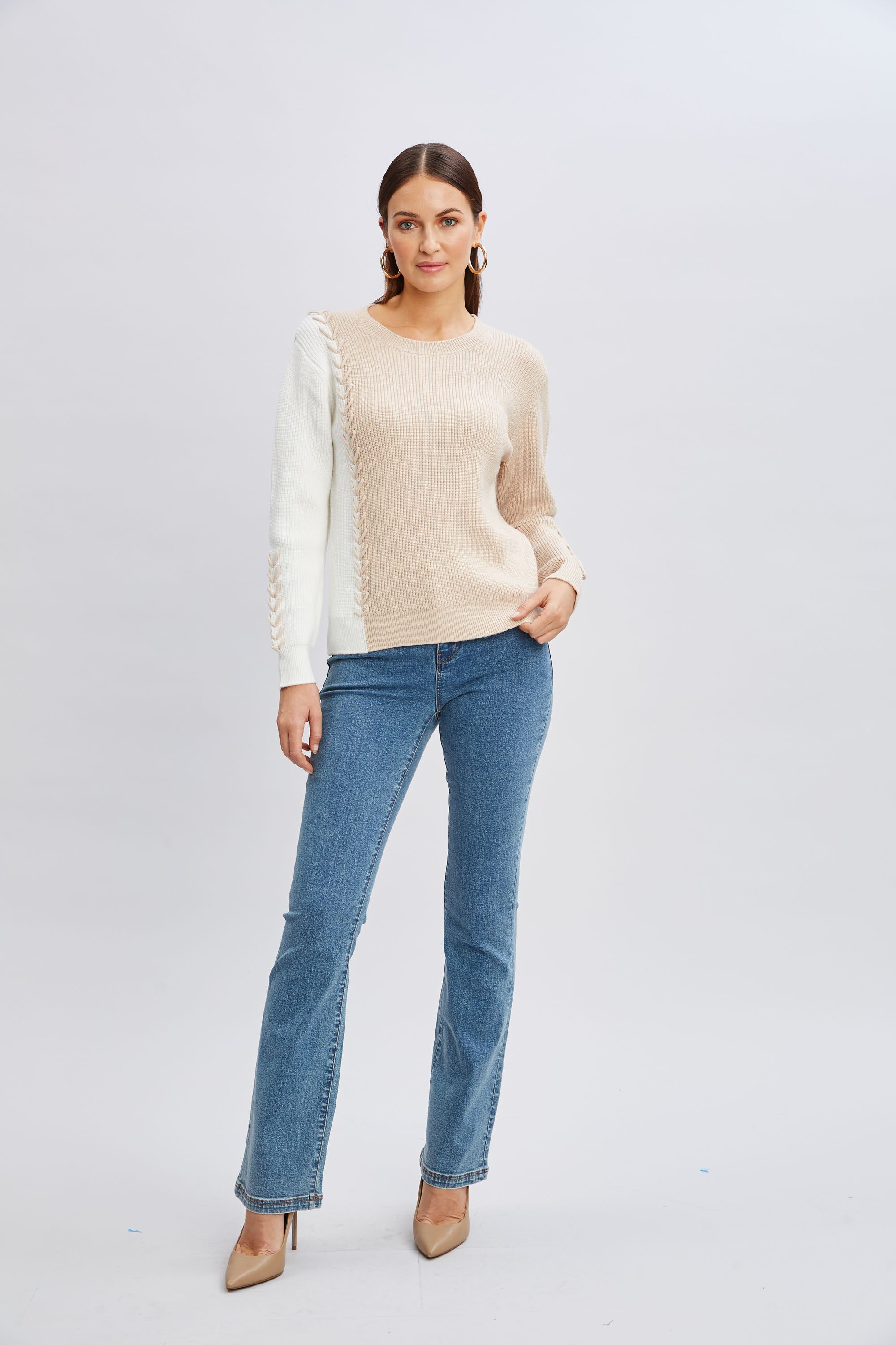 Tahari Women's Colorblock Knit Sweater - Stylish Long Sleeve Pullover for Fall & Winter | Perfect for Office, Casual Outings & Holiday Gatherings