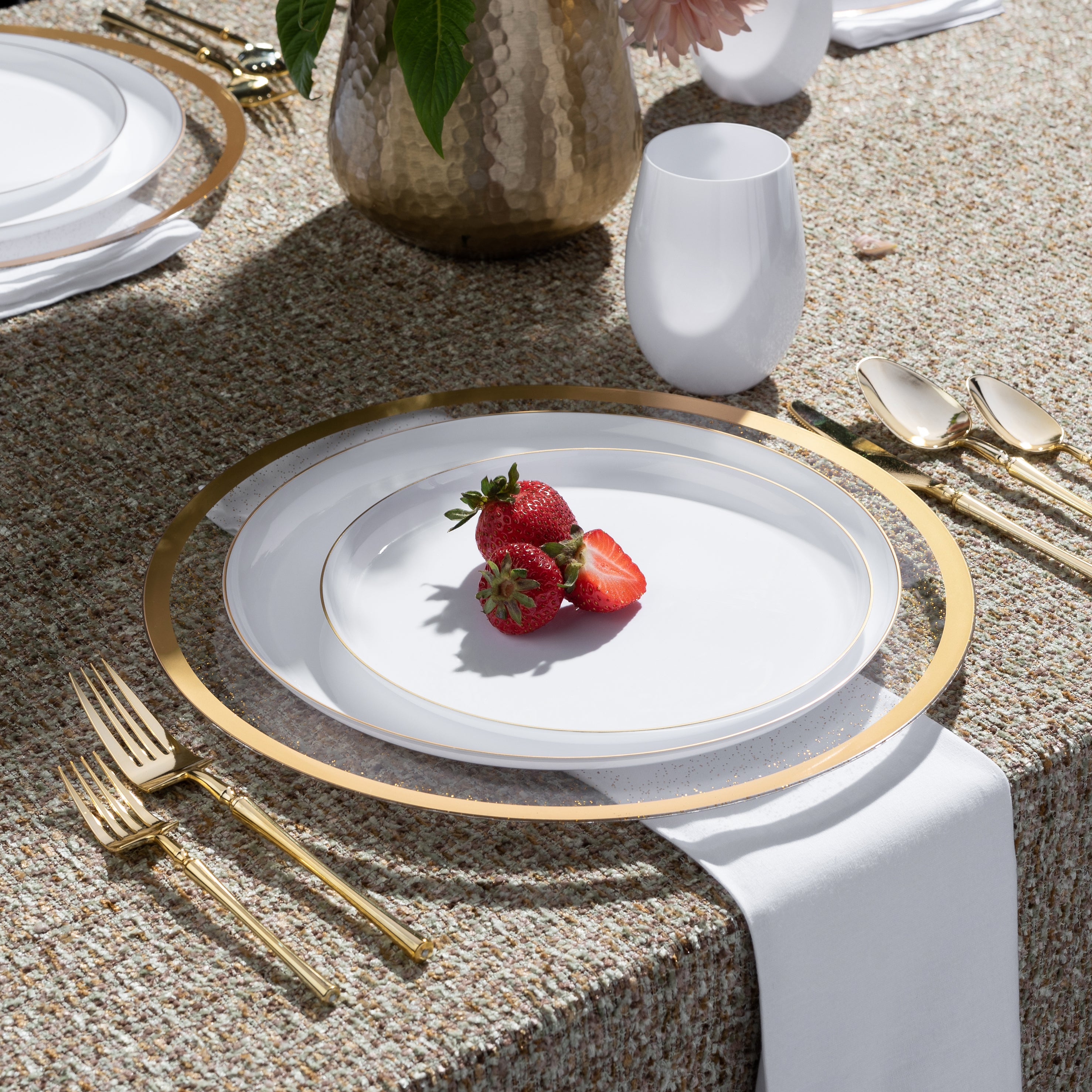 Luxury White and Gold Round Plastic Dinner Plates - 10 Pack Set for Elegant Parties, Weddings, and Formal Dining Events