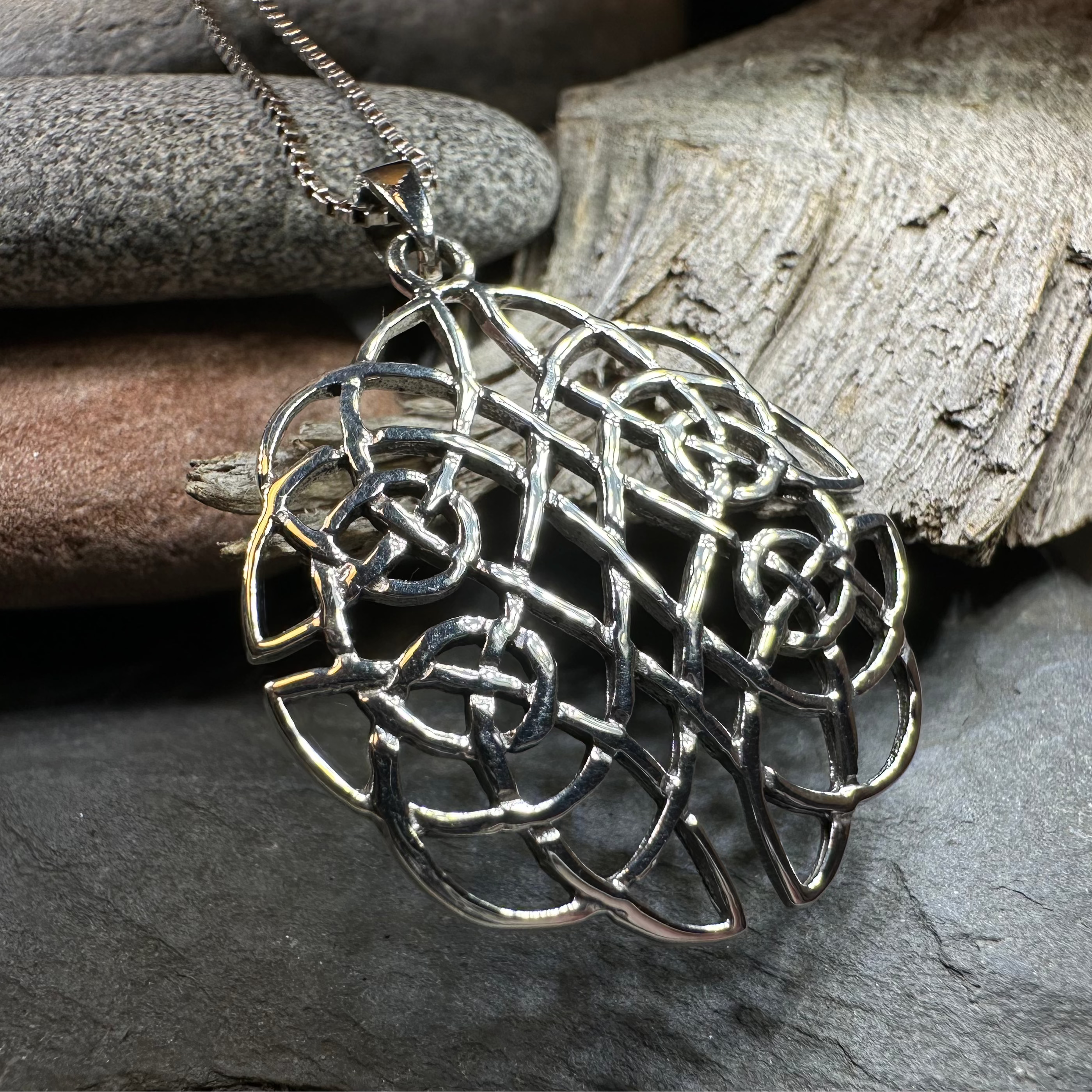 Celtic Knot Necklace for Women - Stainless Steel Irish Pendant with Adjustable Chain - Perfect for St. Patrick's Day, Weddings & Gifts