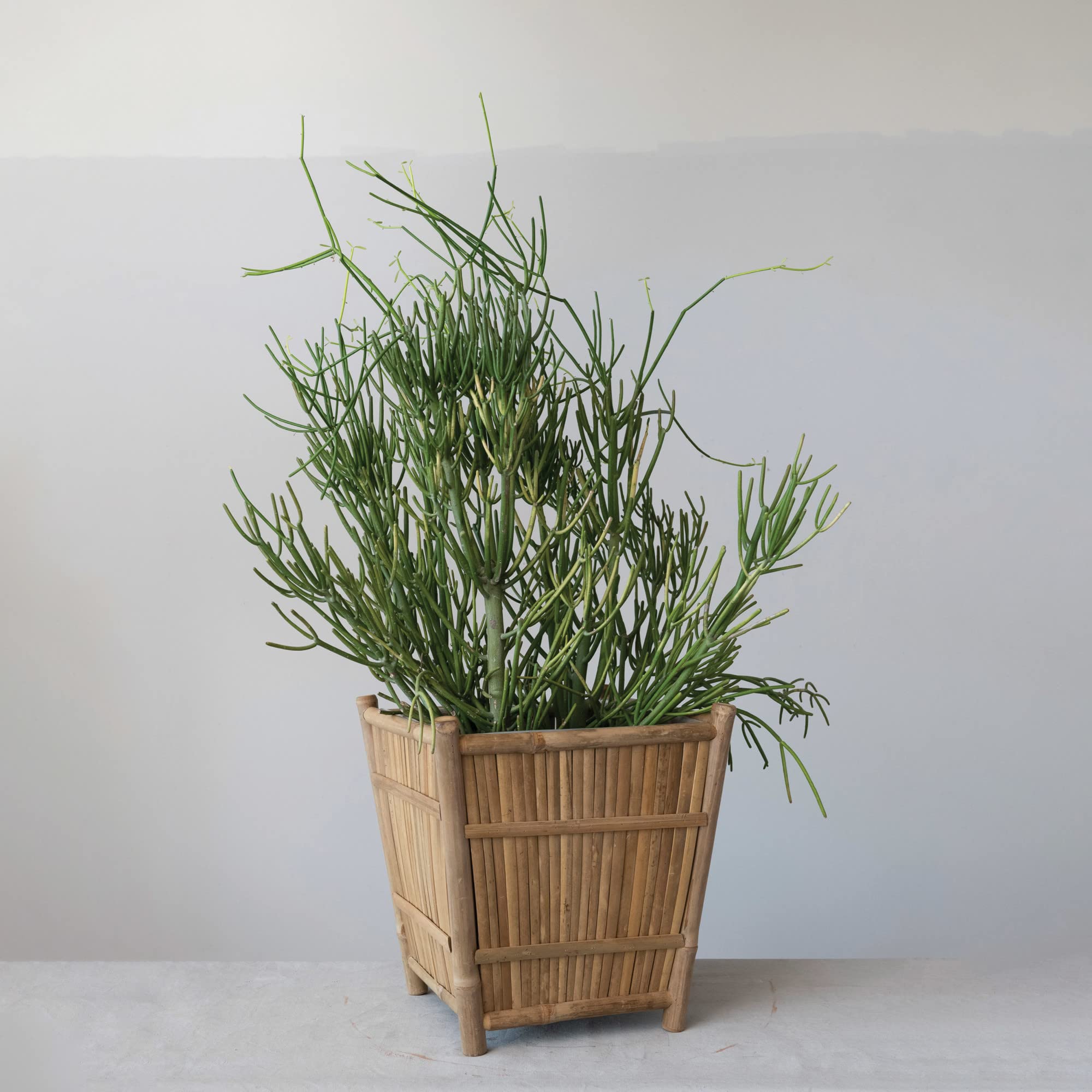 Handmade Bamboo Planter with Plastic Liner - 17x17x18 Inch Natural Indoor/Outdoor Plant Pot for Home Garden Decor | Perfect for Patio, Balcony & Living Room