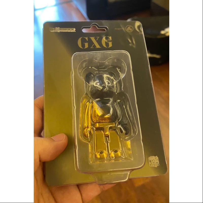 Limited Edition Bearbrick X GXG HOMME 100% Medicom Be@rbrick Collectible Figure - Perfect for Display, Gifts & Urban Fashion Enthusiasts