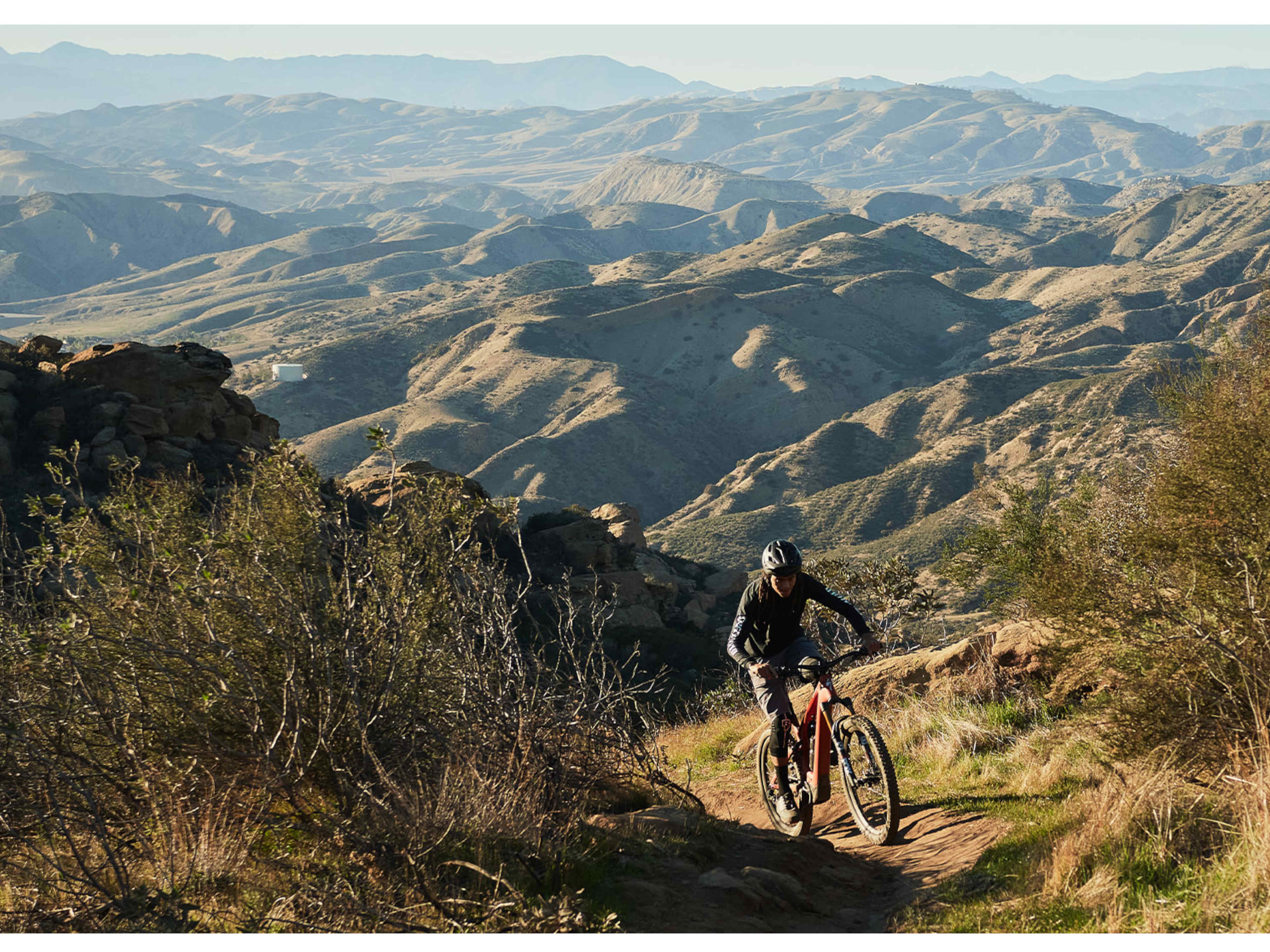 Specialized Turbo Levo Carbon Electric Mountain Bike - High-Performance Full Suspension eBike for Off-Road Trails & Adventure Riding | Perfect for Mountain Biking, Trail Exploration & Outdoor Adventures