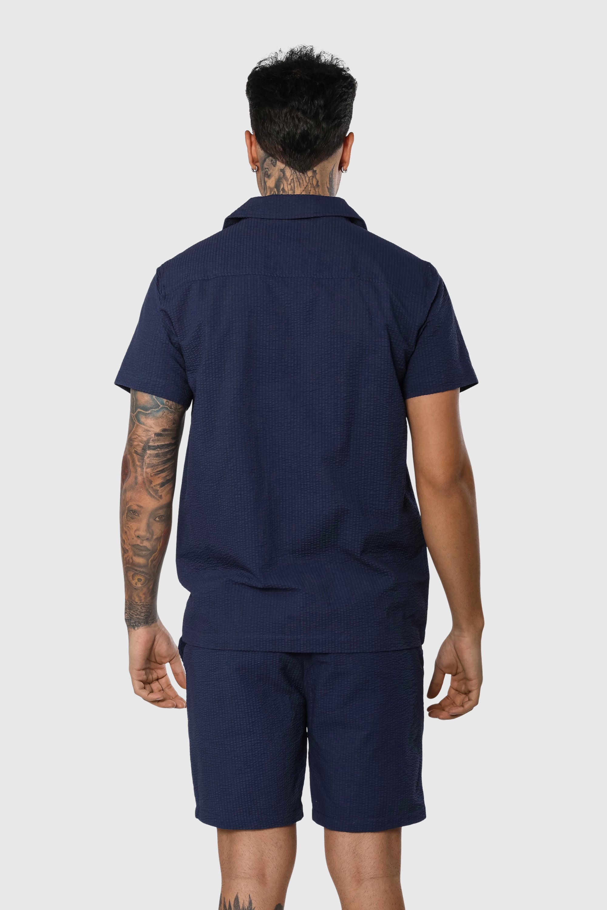 Men's Seersucker Button-Up Shirt - Breathable & Lightweight Summer Casual Shirt for Outdoor Activities & Beach Vacations