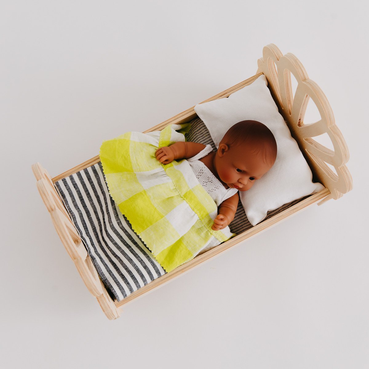 Shell Dolls Rocking Cradle - Wooden Baby Doll Bassinet for Pretend Play & Nursery Decor | Perfect for Toddlers' Imaginative Play & Kids Bedroom Decoration