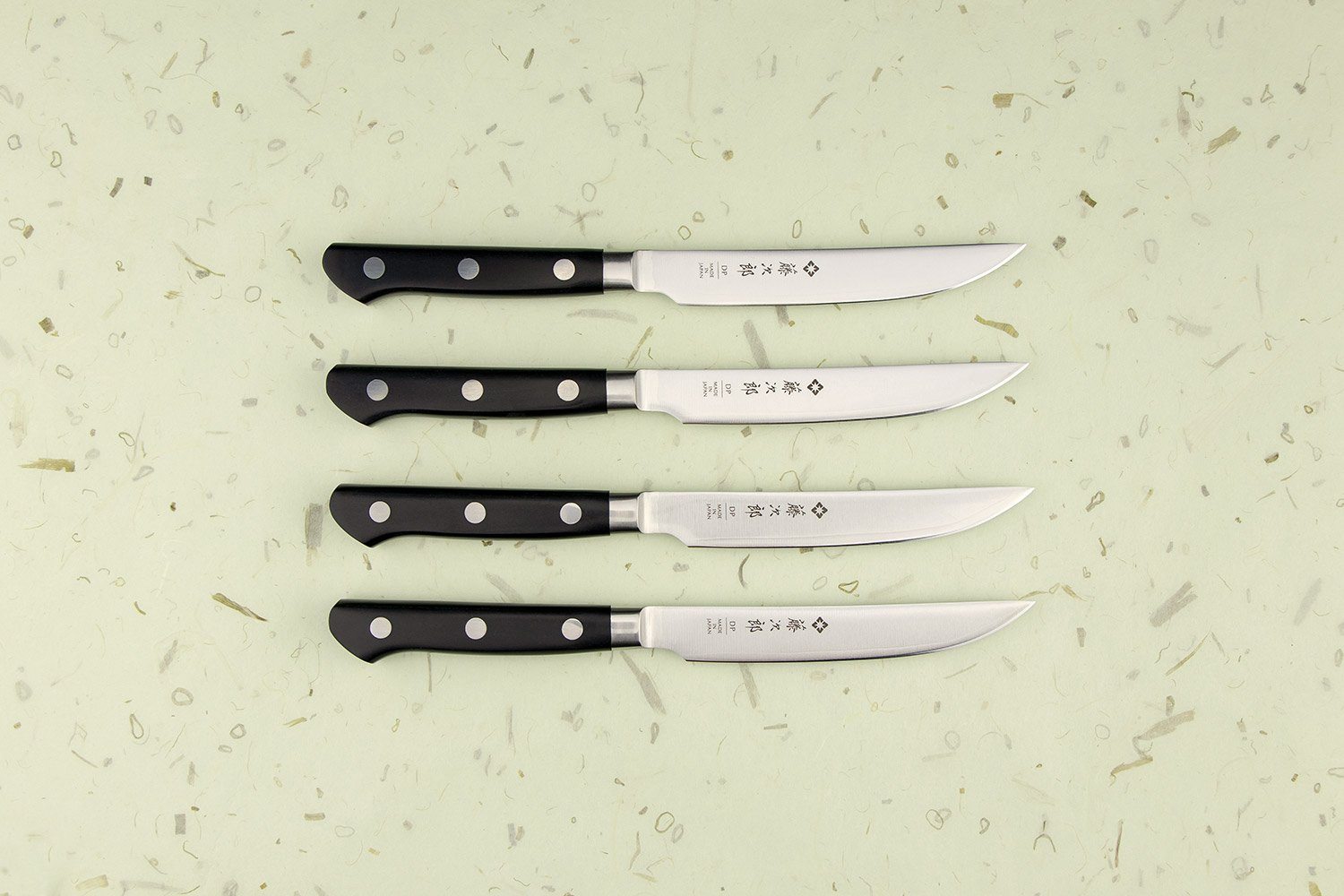 TOJIRO CLASSIC Premium Japanese Stainless Steel Steak Knife Set - 4-Piece Sharp Kitchen Cutlery for Steakhouse Dining, BBQ, and Home Cooking