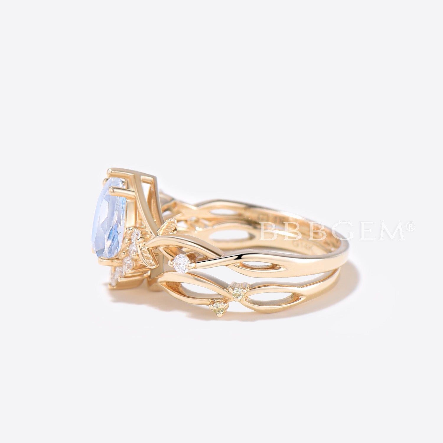Rainbow Moonstone Teardrop Engagement Ring with Gold Leaf Vine Design - Vintage Bridal Jewelry Set for Weddings, Anniversaries & Special Occasions