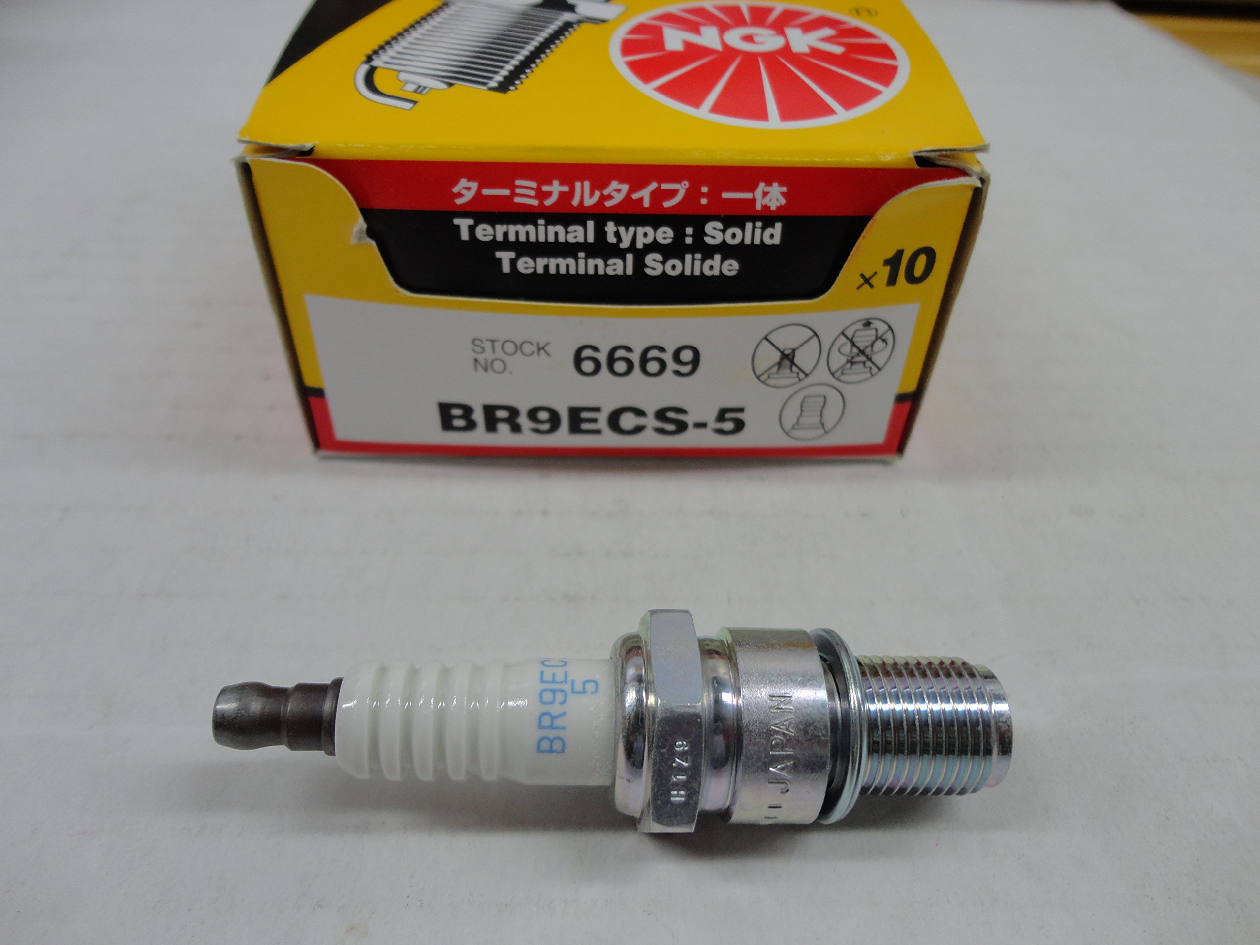 NGK BR9ECS-5 Spark Plugs (Box of 10) - Premium Performance for Cars, Trucks & Motorcycles - Ideal for High-Performance Engines & Racing Applications