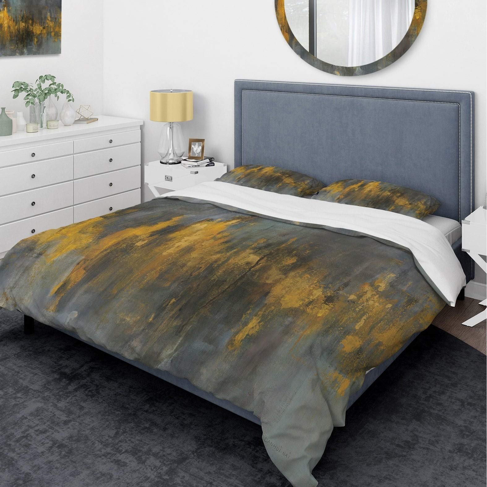 Designart 'Black and Gold Glam Abstract' Luxury 3-Piece King Bedding Set - Duvet Cover & 2 Shams (Comforter Not Included) for Modern Bedroom Decor | Elegant Hotel-Style Home Upgrade