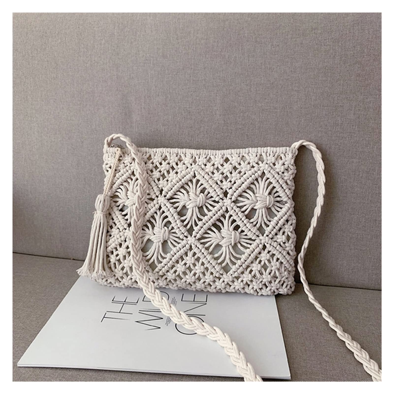Straw Woven Shoulder Bag for Women - Summer Beach Crossbody Handbag - Boho Messenger Purse (25x20cm) - Perfect for Travel, Shopping & Outdoor Activities