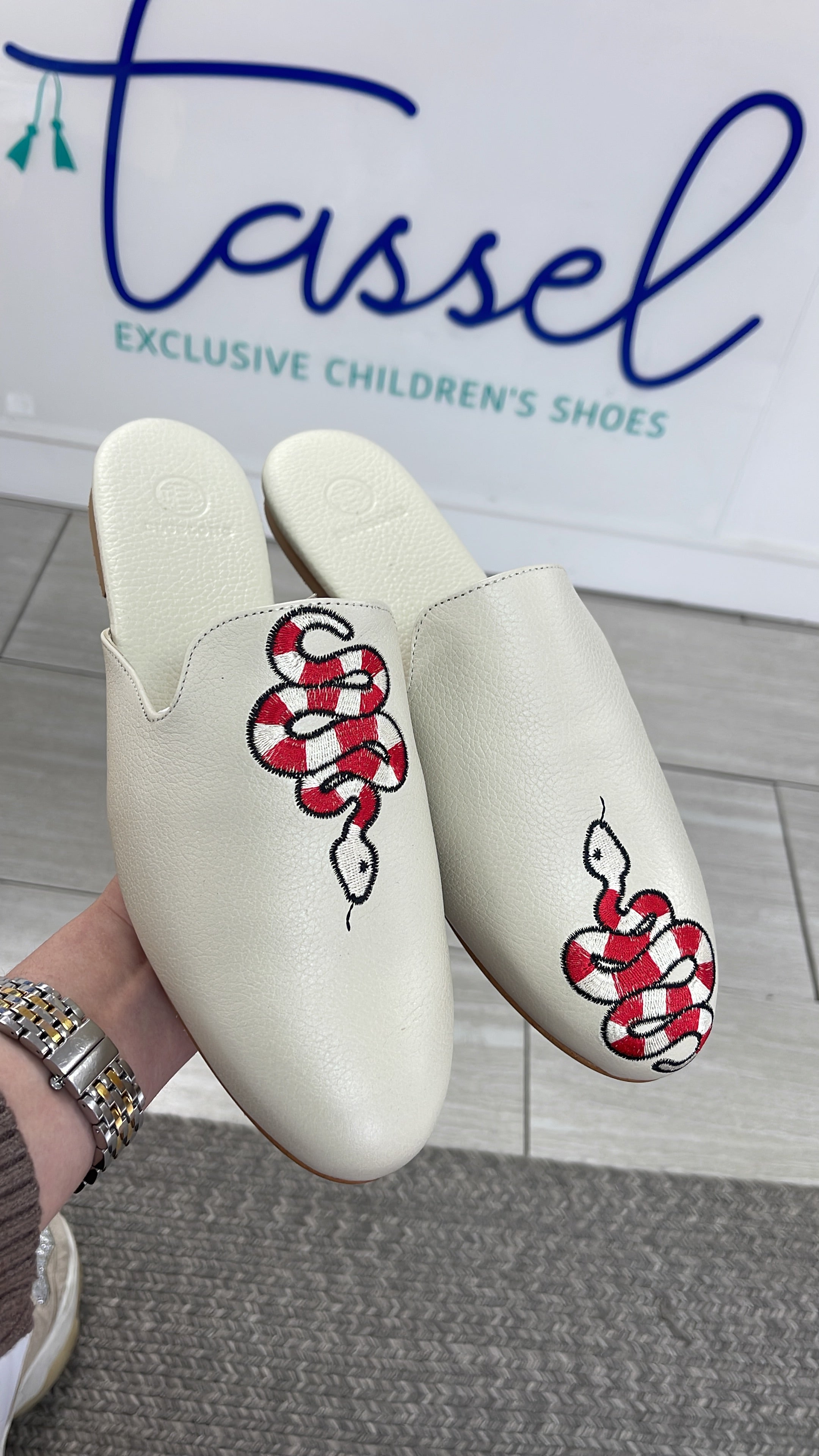 Blublonc Ivory Snake Embroidered Mule Slippers - Women's Comfortable House Shoes for Indoor/Outdoor Wear - Perfect for Lounging, Spa Days and Home Relaxation
