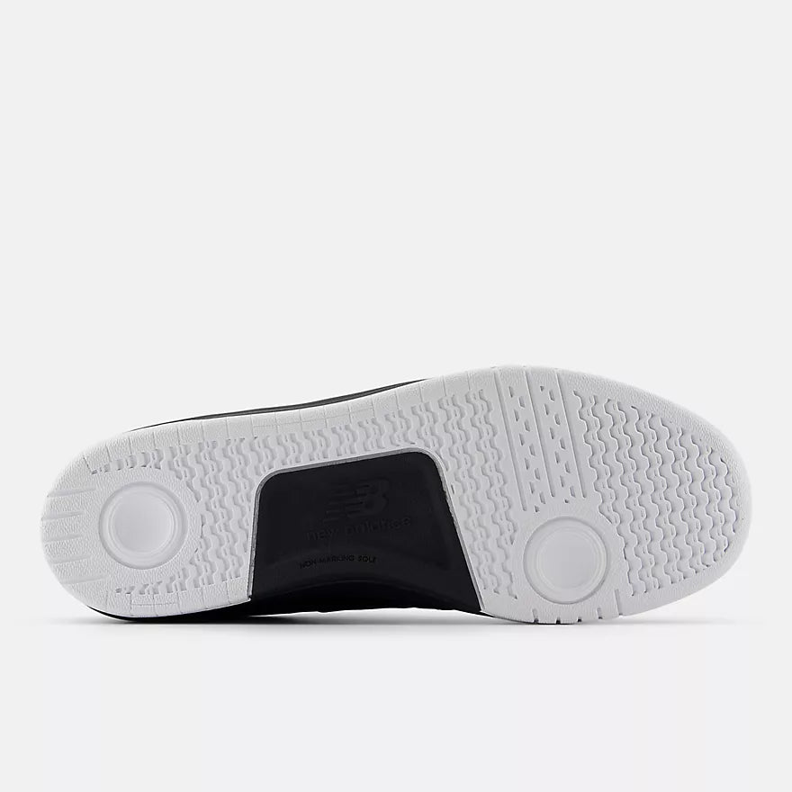 New Balance Numeric 425 Limited Edition Skate Shoes for Men - High-Performance Skateboarding Sneakers with Durable Suede & Rubber Outsole - Perfect for Street Skating & Urban Fashion