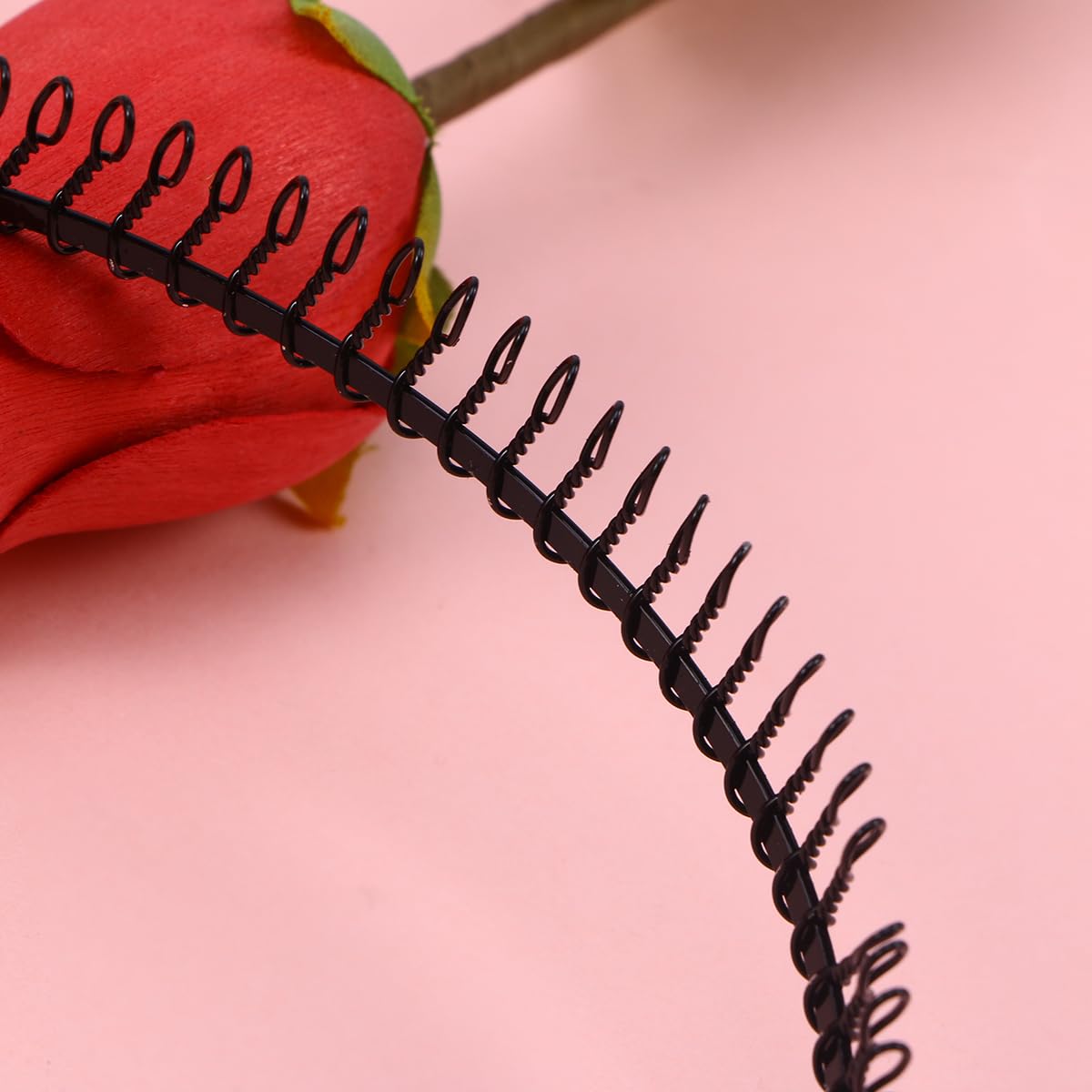 Metal Teeth Headband for Women - Non-Slip Hair Band with Comb, Stylish Hair Loop for Women | Perfect for Workouts, Yoga, and Everyday Hairstyling