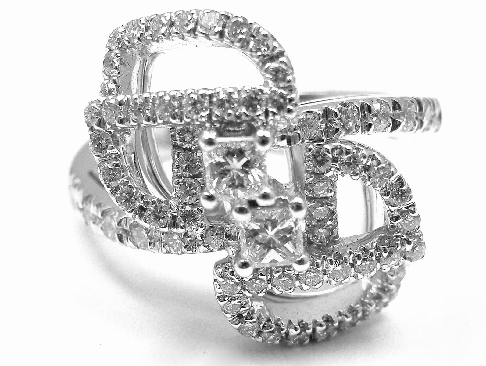Authentic Damiani Madeira 18k White Gold 0.80ct Diamond Ring with Certificate - Luxury Italian Jewelry for Women, Perfect for Engagement, Anniversary & Special Occasions