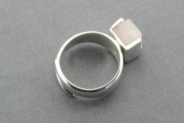Adjustable Rose Quartz Block Ring for Women - Elegant Healing Crystal Jewelry for Meditation, Yoga & Everyday Wear