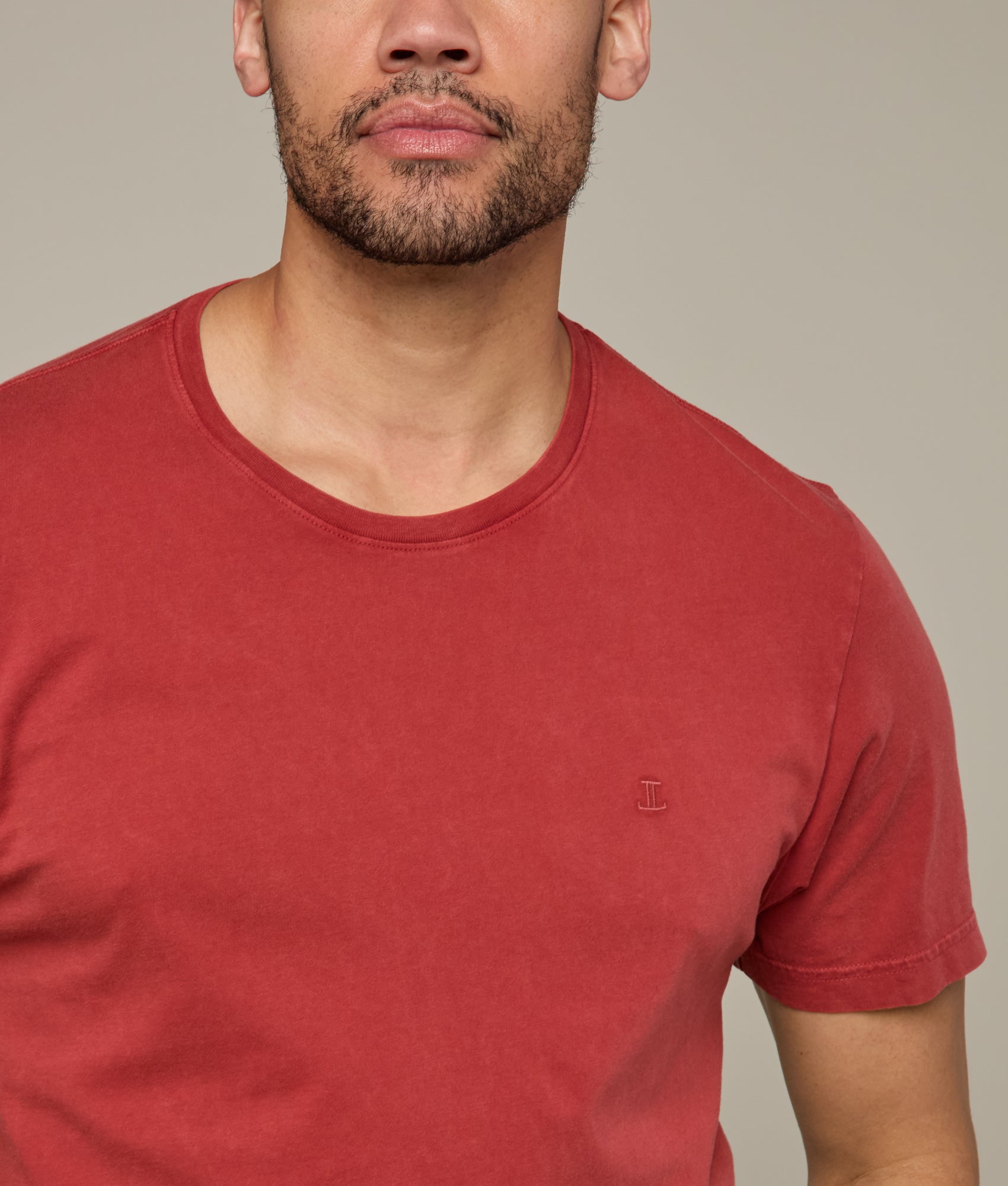 Lucchese Crewneck T-Shirt for Men - Soft Cotton Brick Red Tee - Casual Wear & Everyday Outfits