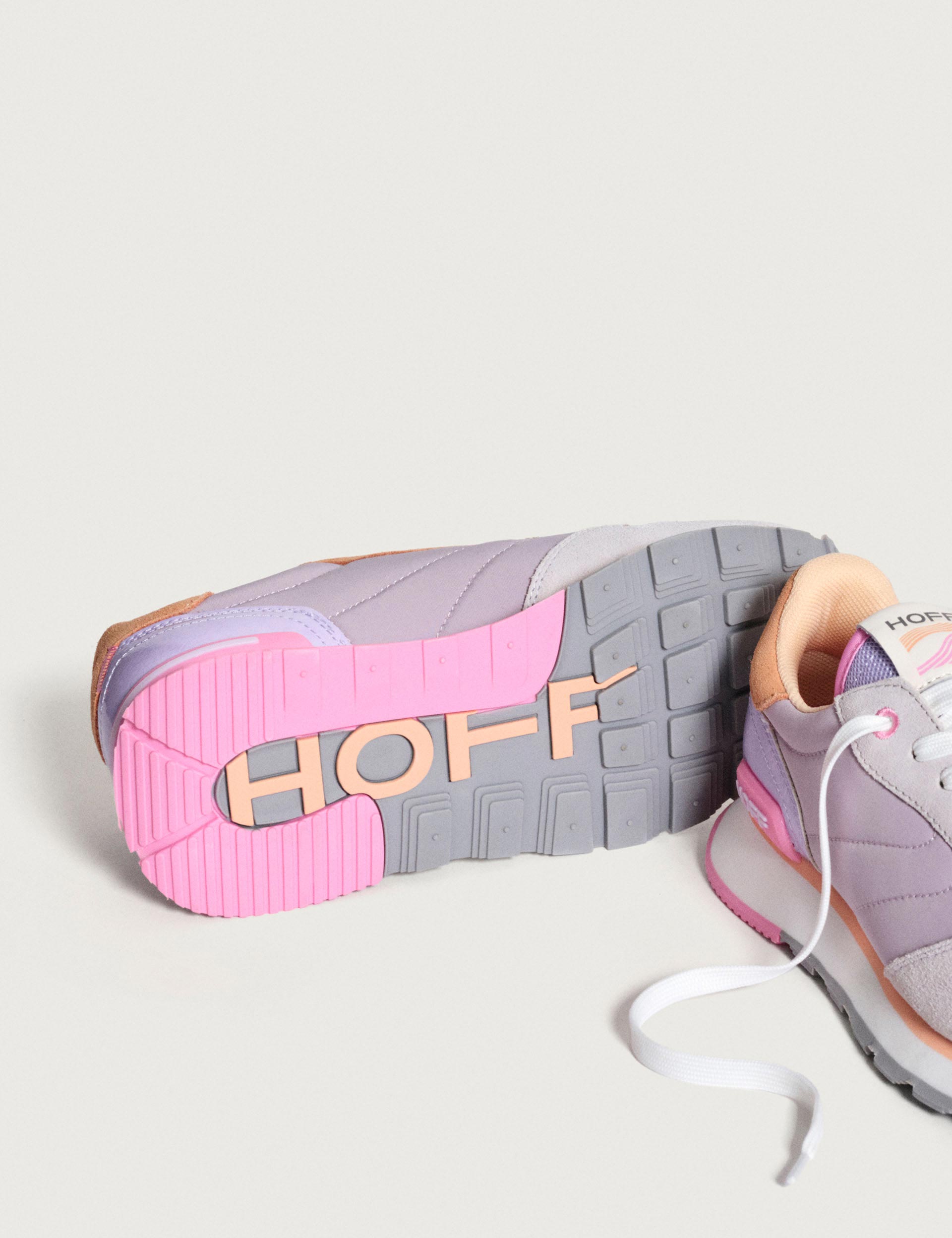 Track & Field Running Shoes - Lightweight & Breathable for Men & Women - Perfect for Sprinting, Training & Outdoor Sports