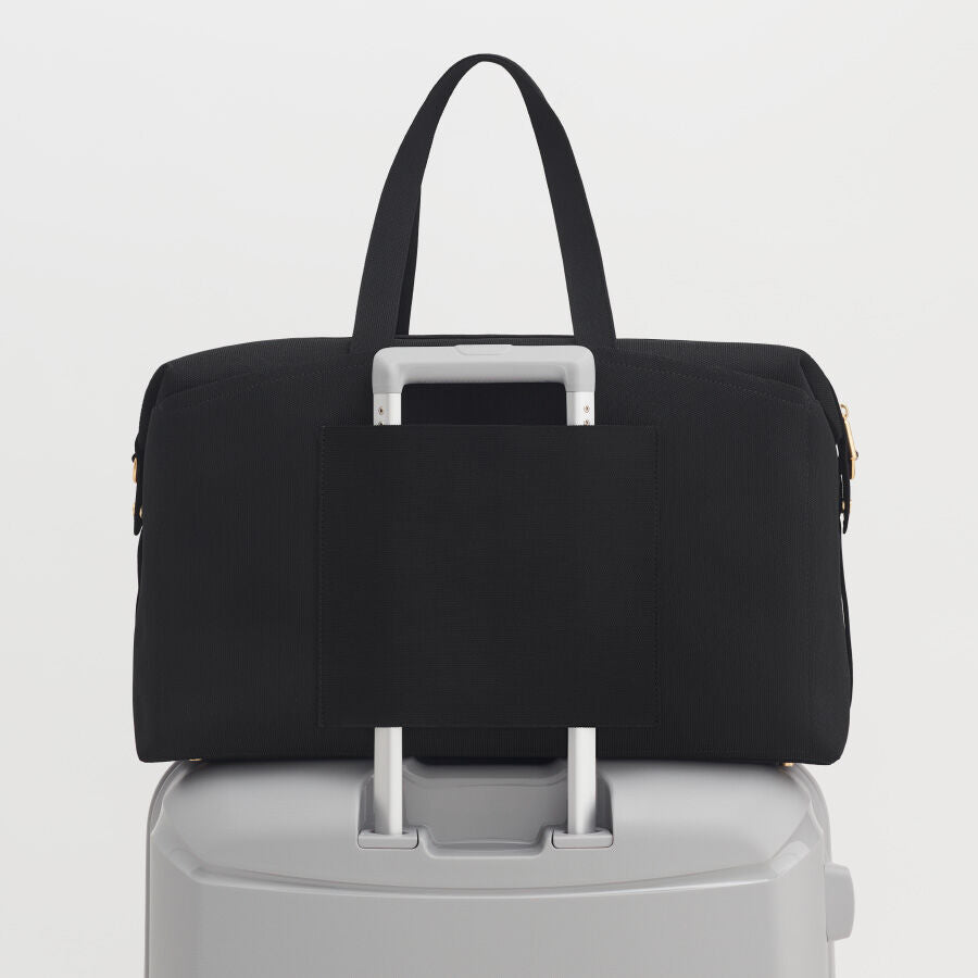 Eco-Friendly Recycled Knit Weekender Bag - Lightweight Travel Duffel for Women & Men - Perfect for Weekend Getaways, Gym, and Overnight Trips