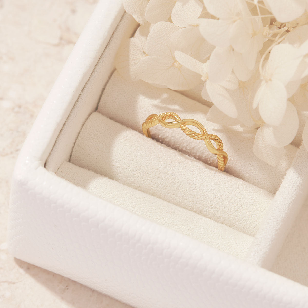 Elegant Gold Rope Twist Ring for Women - Perfect for Weddings, Parties & Everyday Wear | Durable & Stylish Jewelry Gift