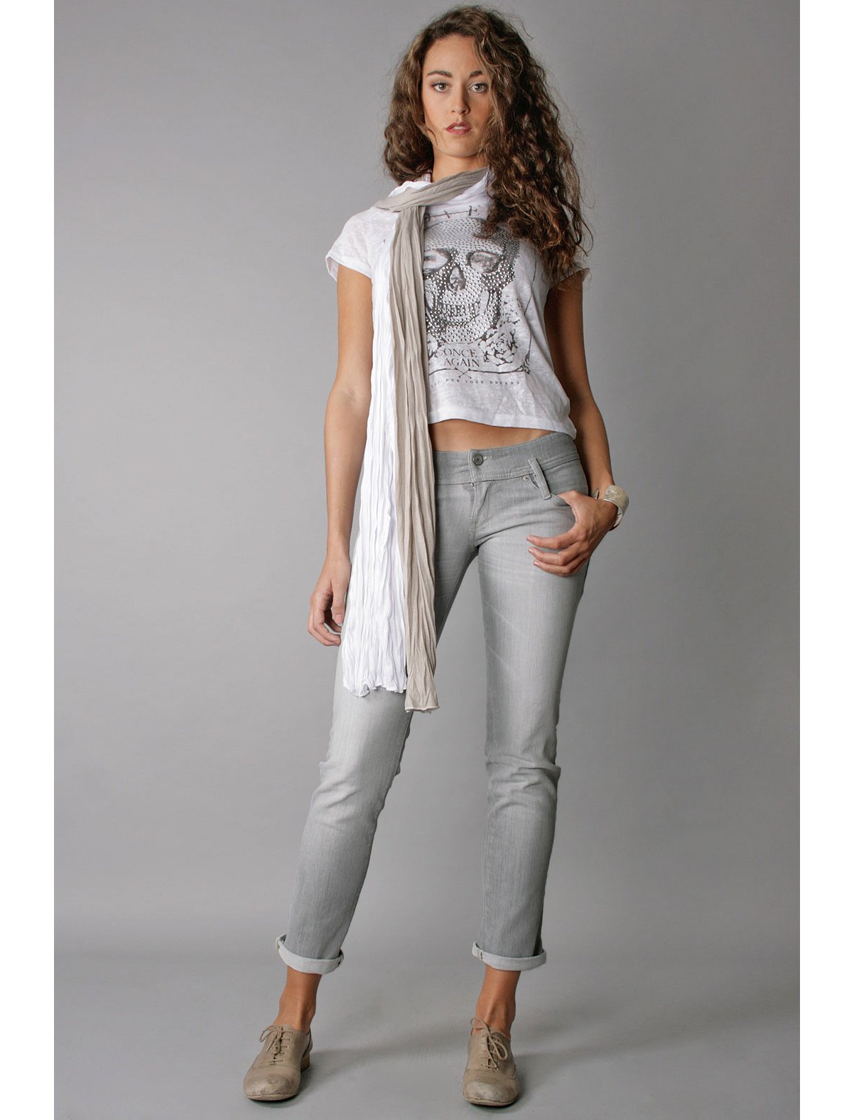 Diesel Women's Grey Wash Super Slim Jeans - Grey, Size 28x32 | High Waist Skinny Jeans for Women | Perfect for Casual Wear, Night Out & Office Outfits