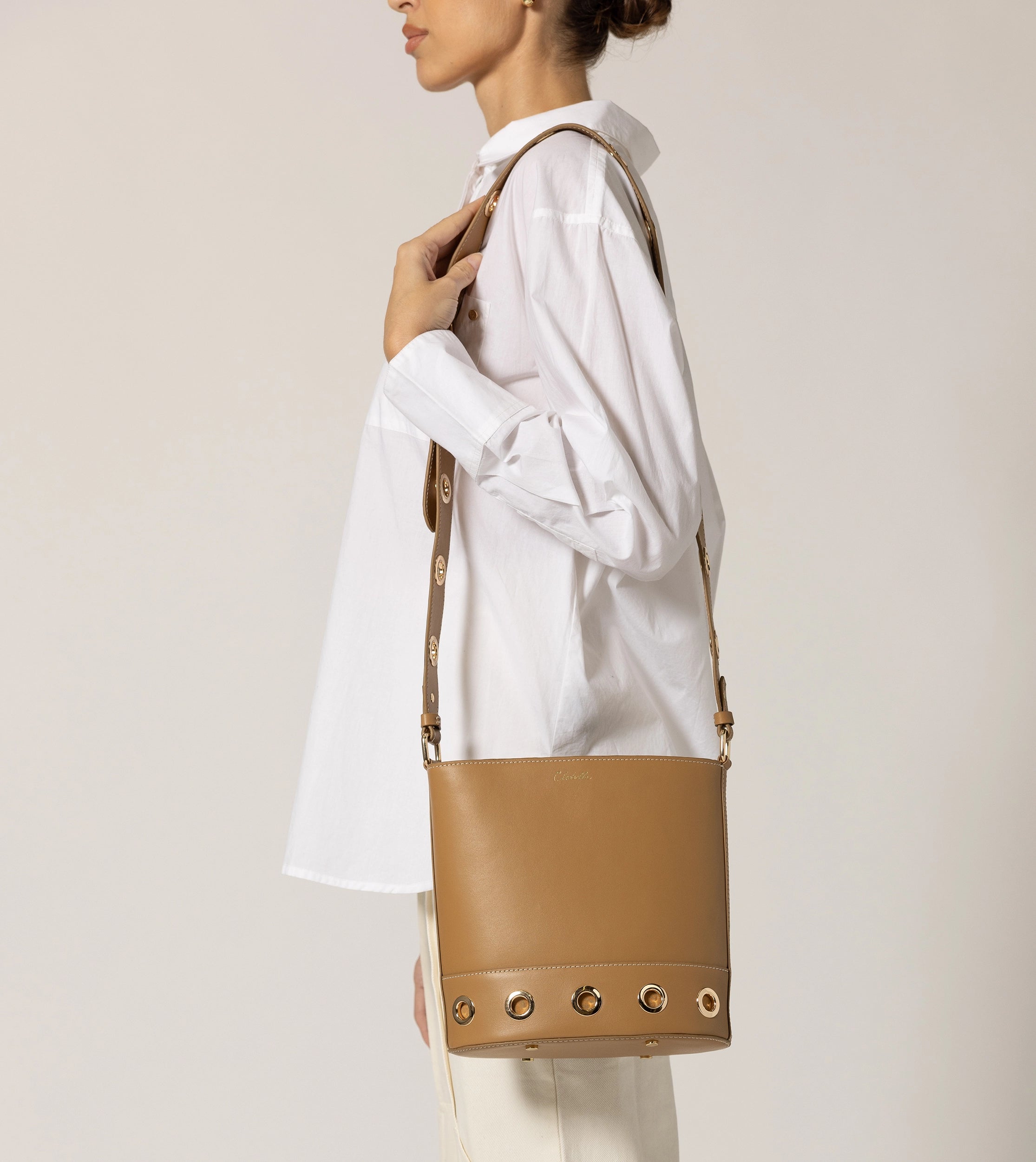 Rochelle Genuine Leather Bucket Bag in Caramel - Stylish Crossbody Purse for Women, Perfect for Work, Travel & Everyday Use