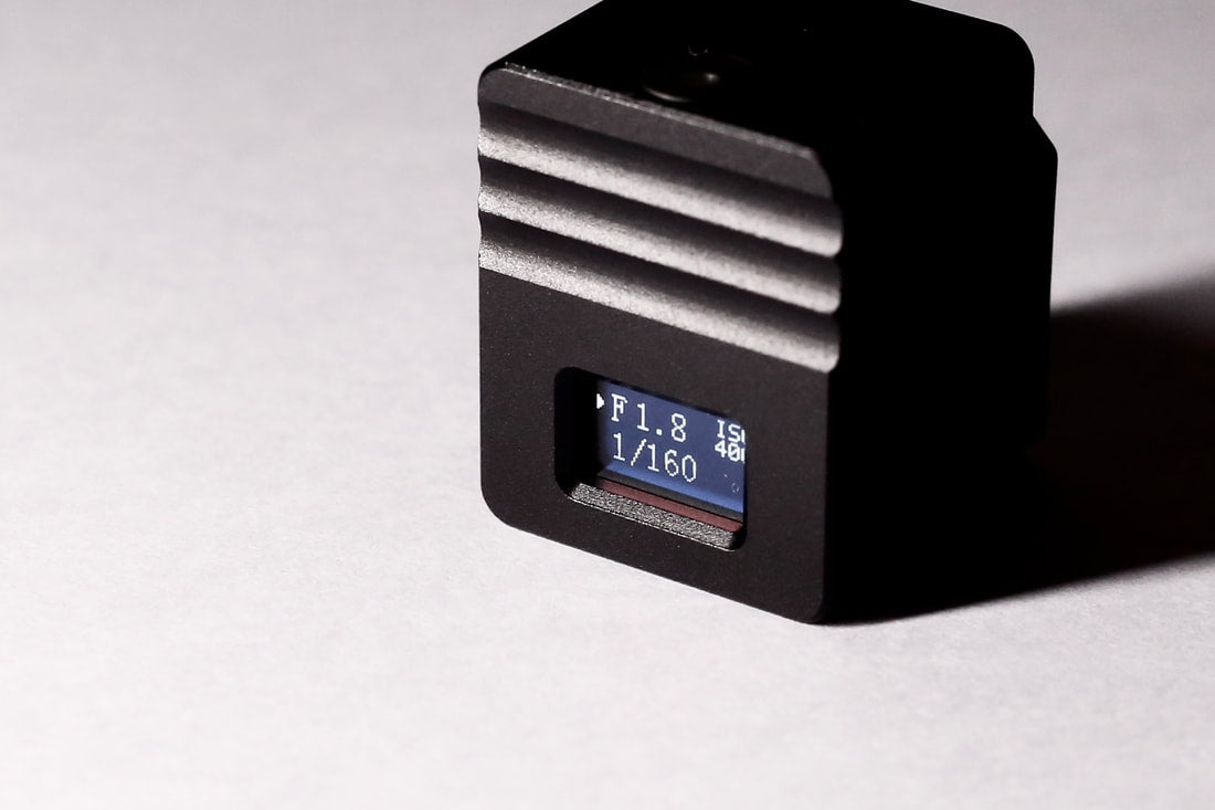 Keks KM Q Light Meter - Chrome Finish with Backlit Display for Photography & Videography - Perfect for Studio, Outdoor, and Low Light Shooting