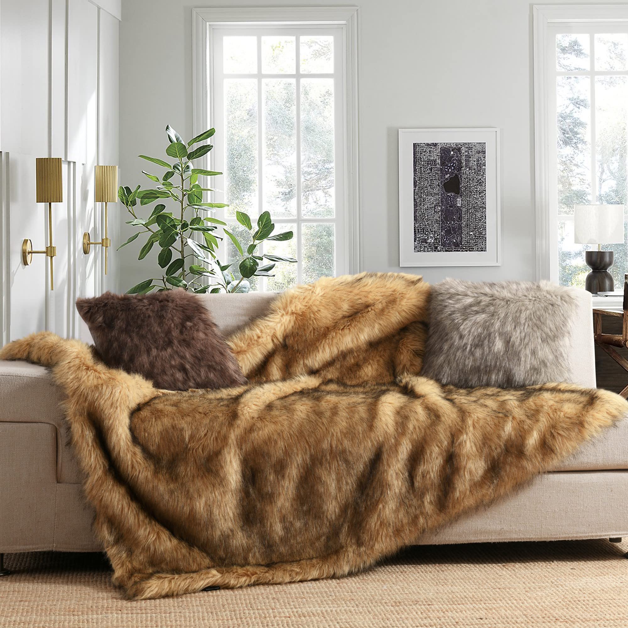 Luxury Plush Faux Fur Blanket - Queen Size 90