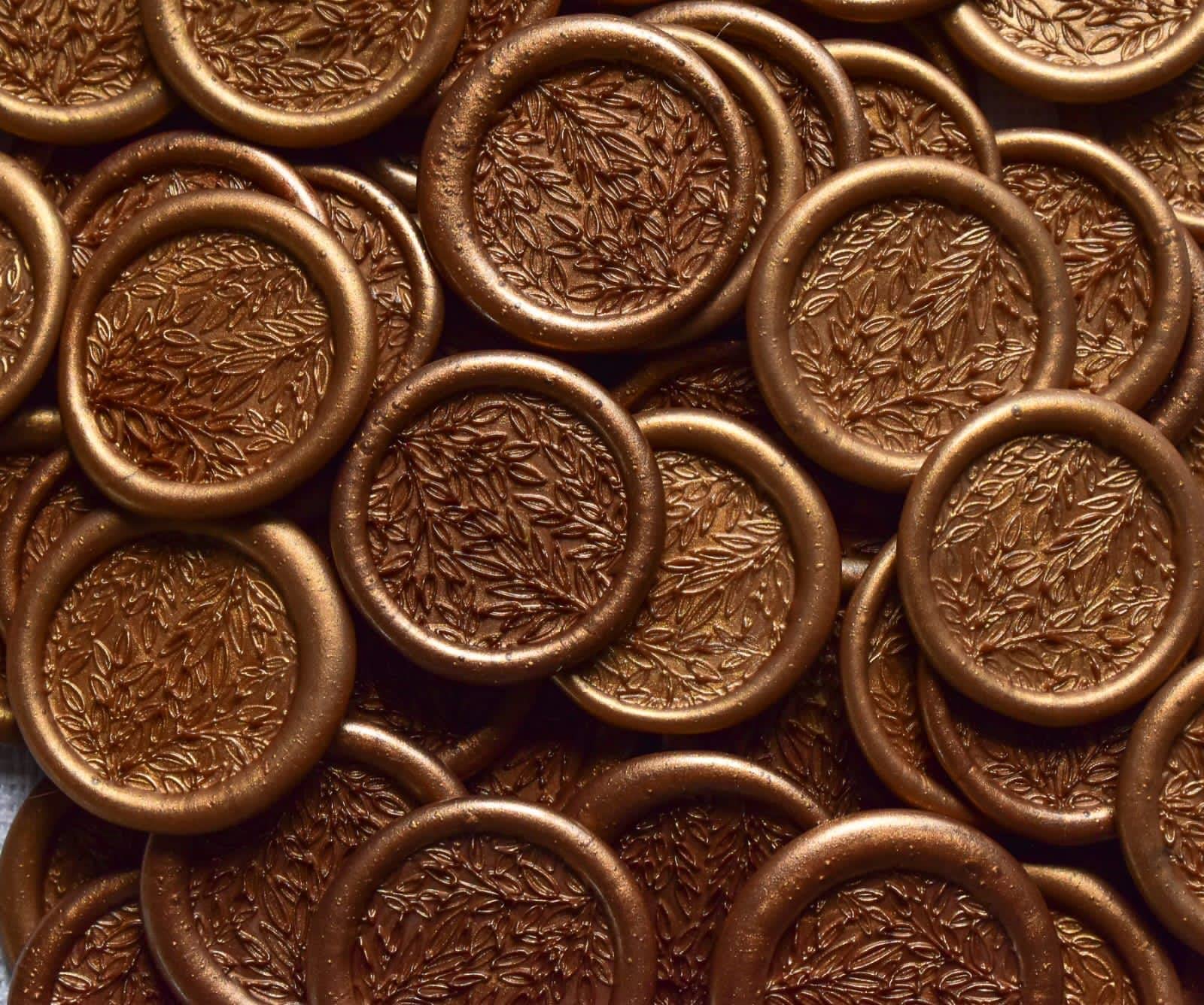 25mm Self-Adhesive Wax Stamp Seals - 25 Pieces Antique Gold - Perfect for Wedding Invitations, DIY Scrapbooking & Vintage Letter Sealing