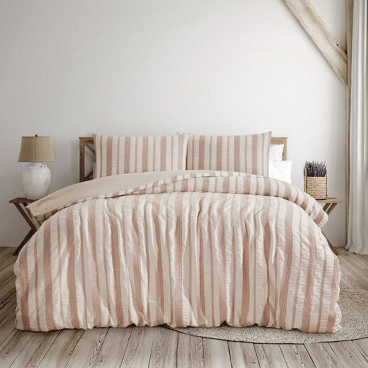 Ardor Seersucker Quilt Cover Set - Lisbon Shell King Size - Breathable & Wrinkle-Resistant Bedding for Summer - Perfect for Guest Rooms & Coastal Themed Bedrooms