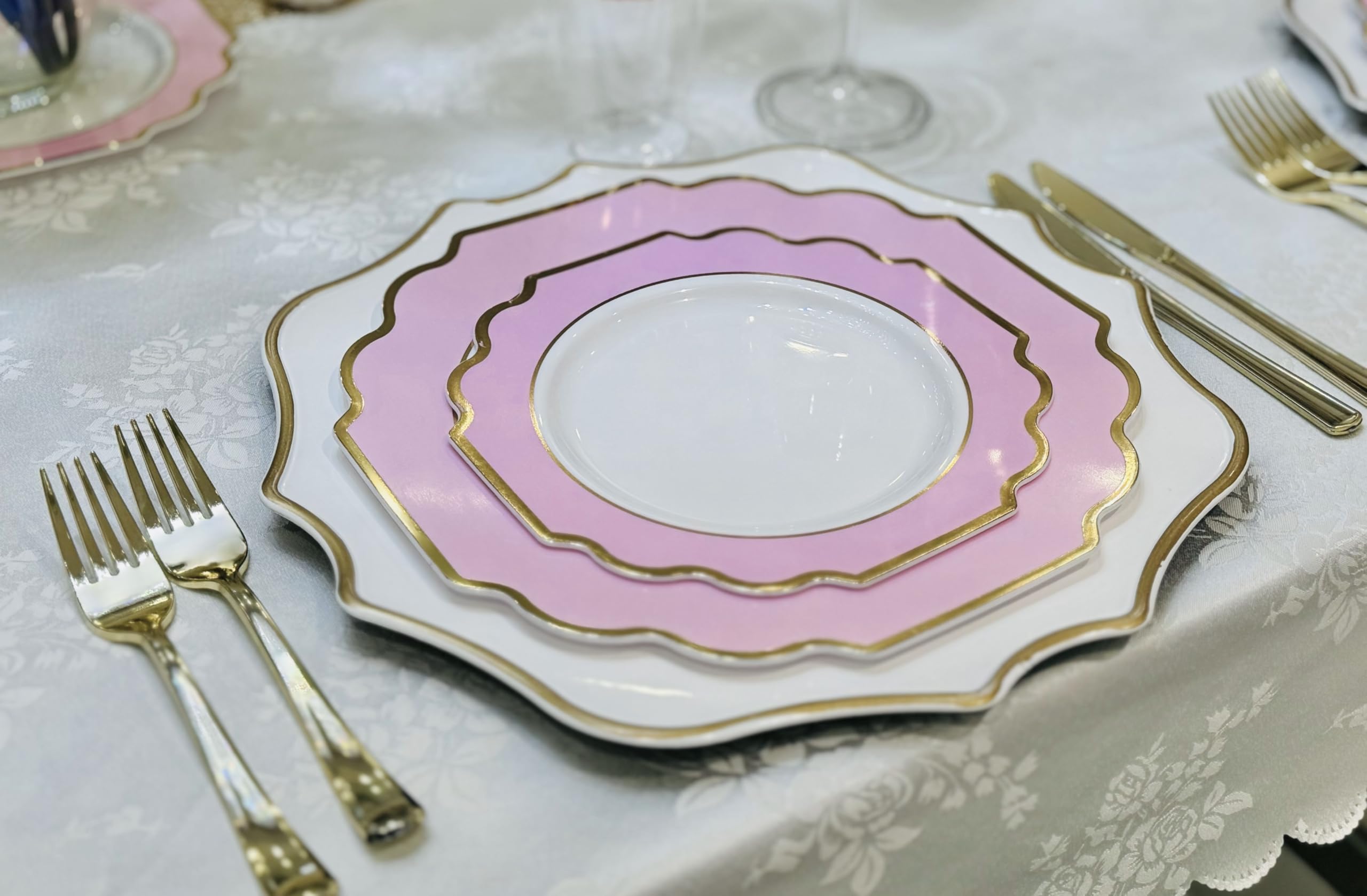 60 Heavyweight Disposable Plastic Plates for Weddings & Parties - 8'' Dinner Plates in Imperial White, Light Pink & Gold - Elegant Tableware for Special Occasions, Events & Celebrations